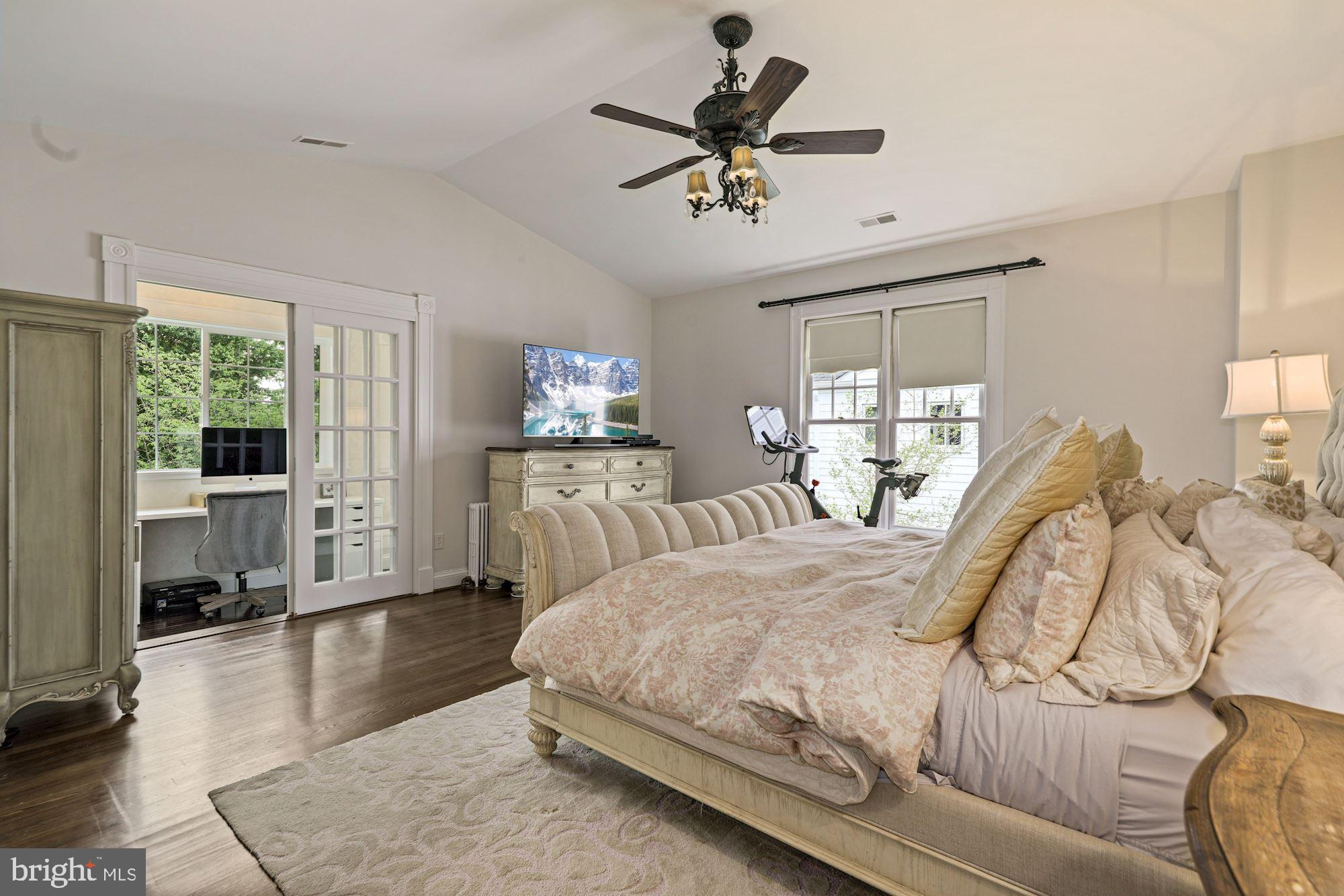 CHEVY CHASE - Residential