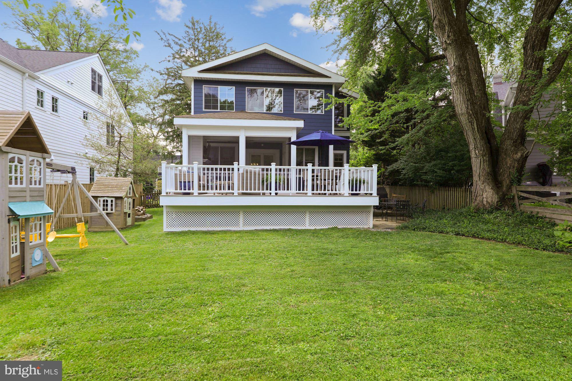 CHEVY CHASE - Residential