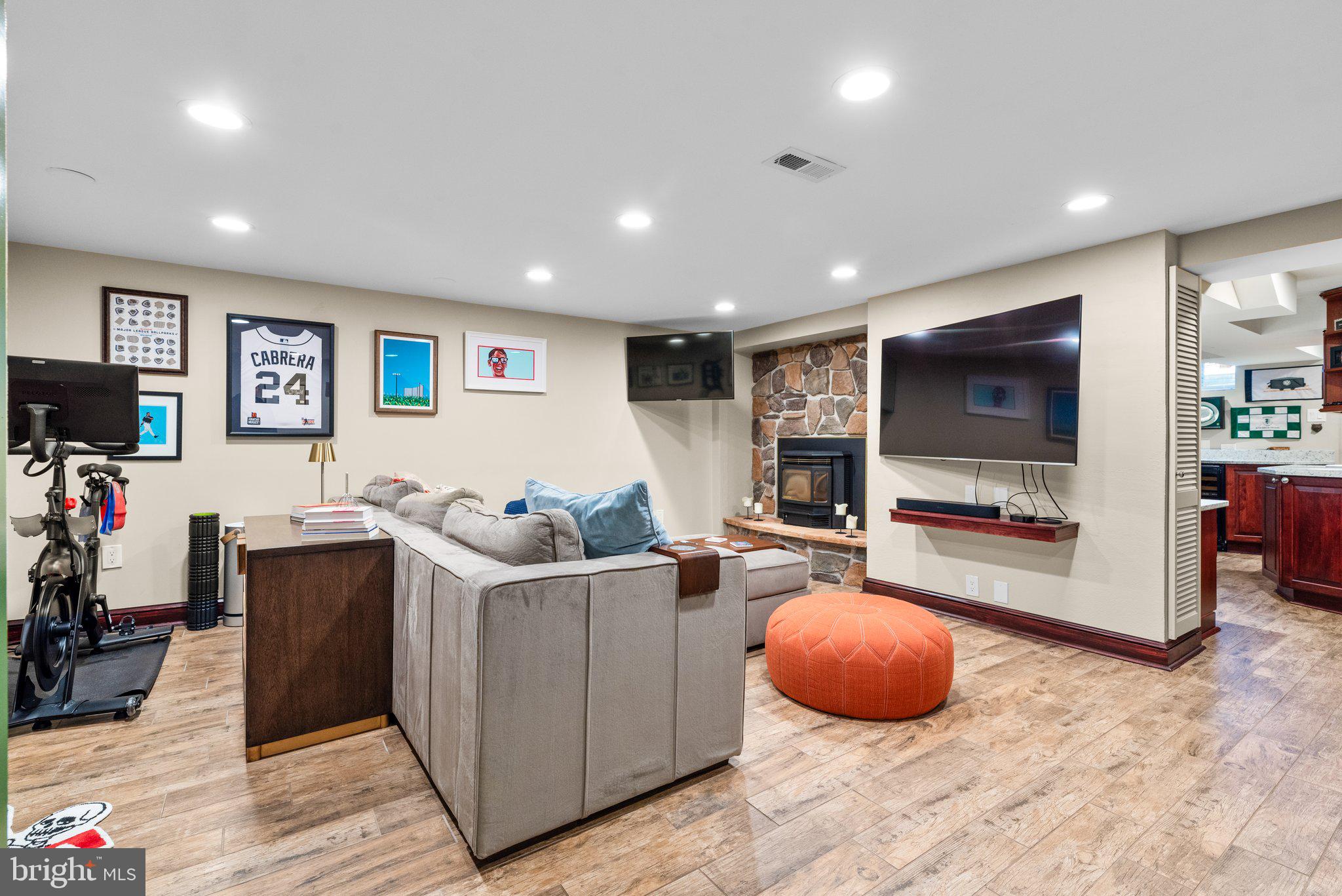 RODGERS FORGE - Residential