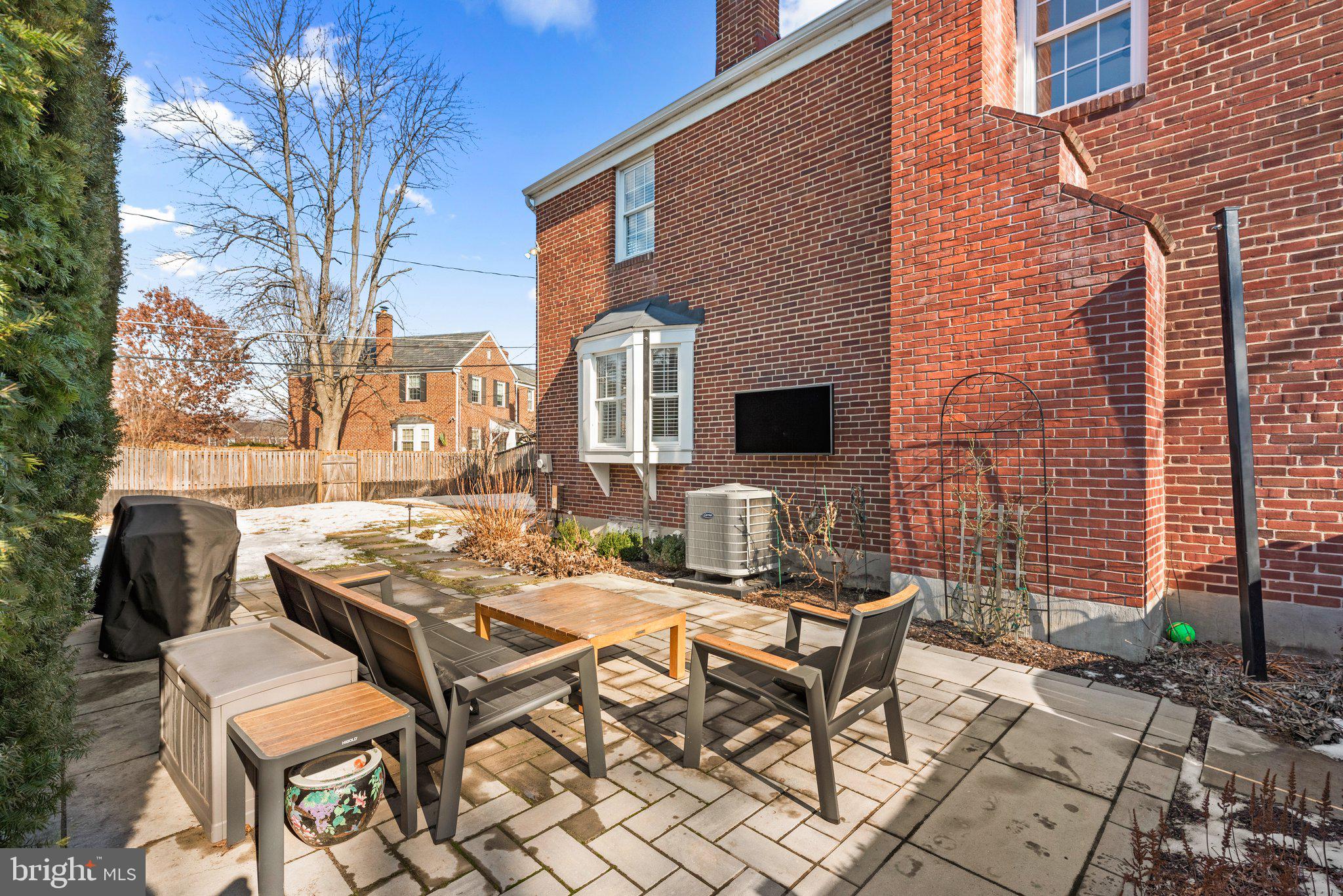 RODGERS FORGE - Residential