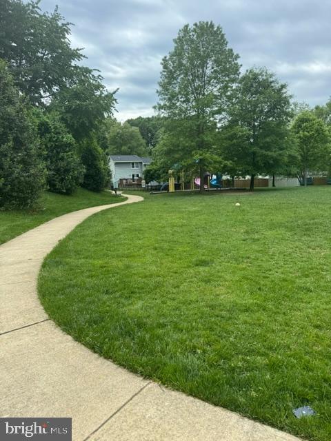 WHISPERING WOODS - Residential