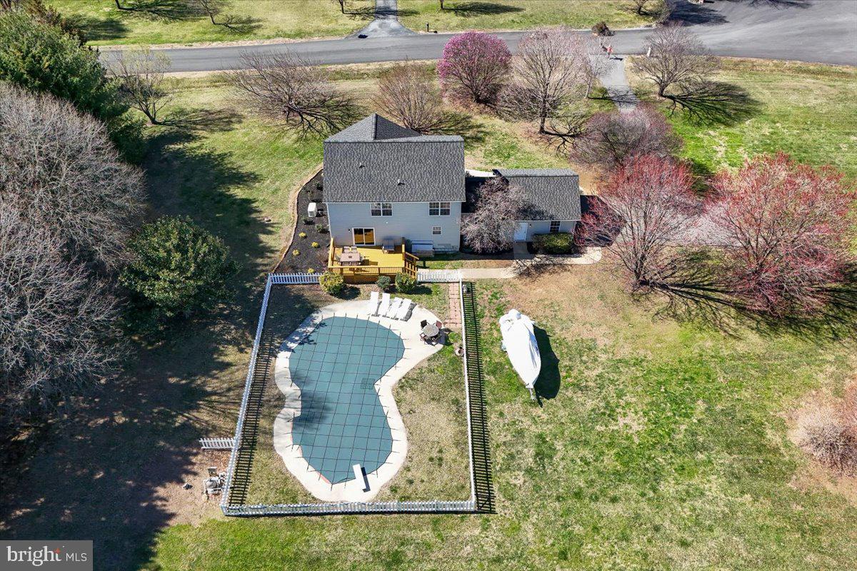 STRAWBERRY HILL - Residential