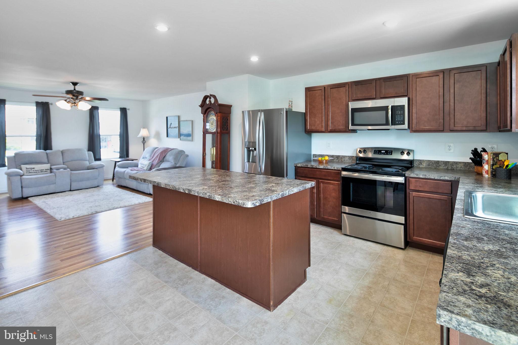 STONECREST - Residential