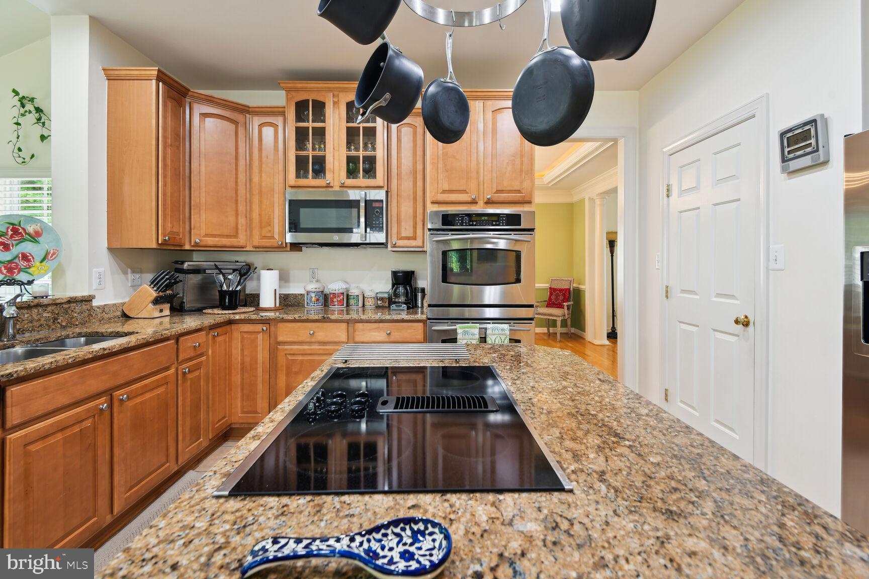 CROSS CREEK CLUB - Residential