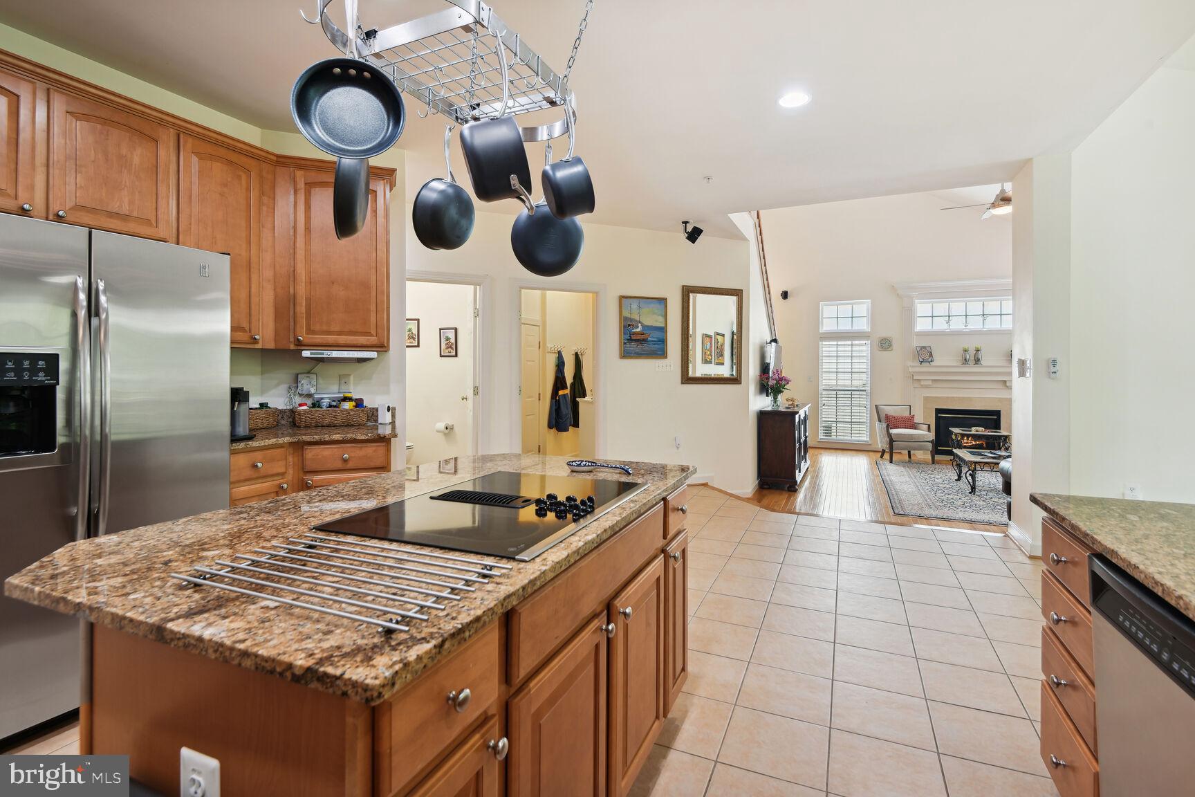 CROSS CREEK CLUB - Residential