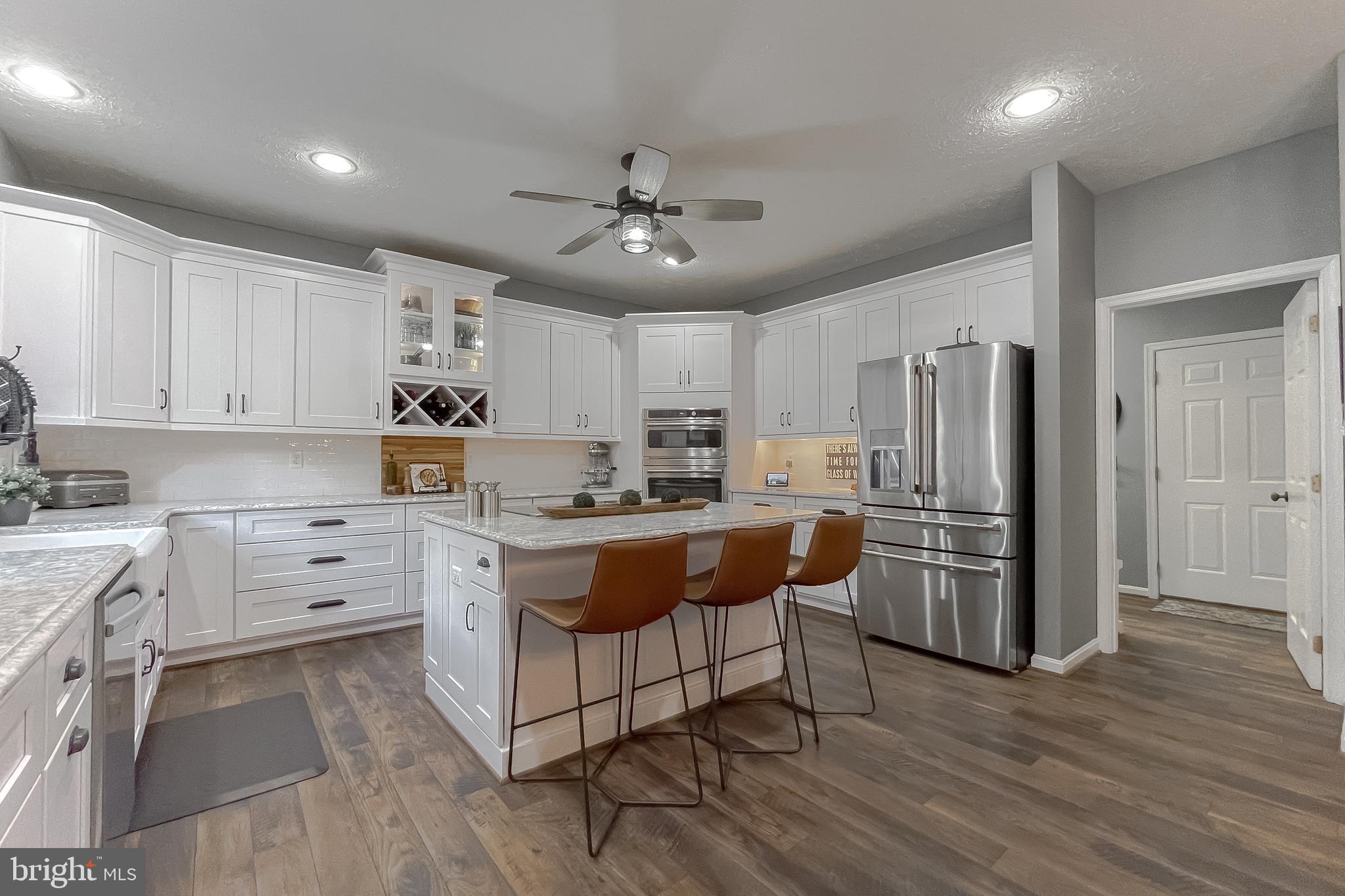 MAGNOLIA ISLE - Residential