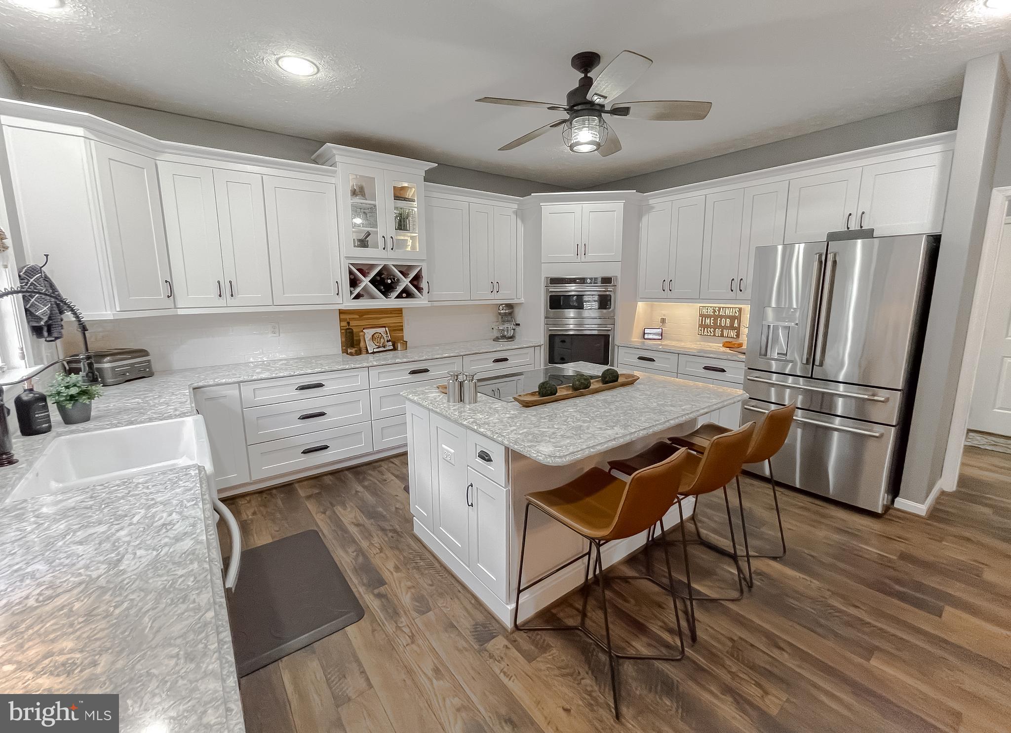 MAGNOLIA ISLE - Residential
