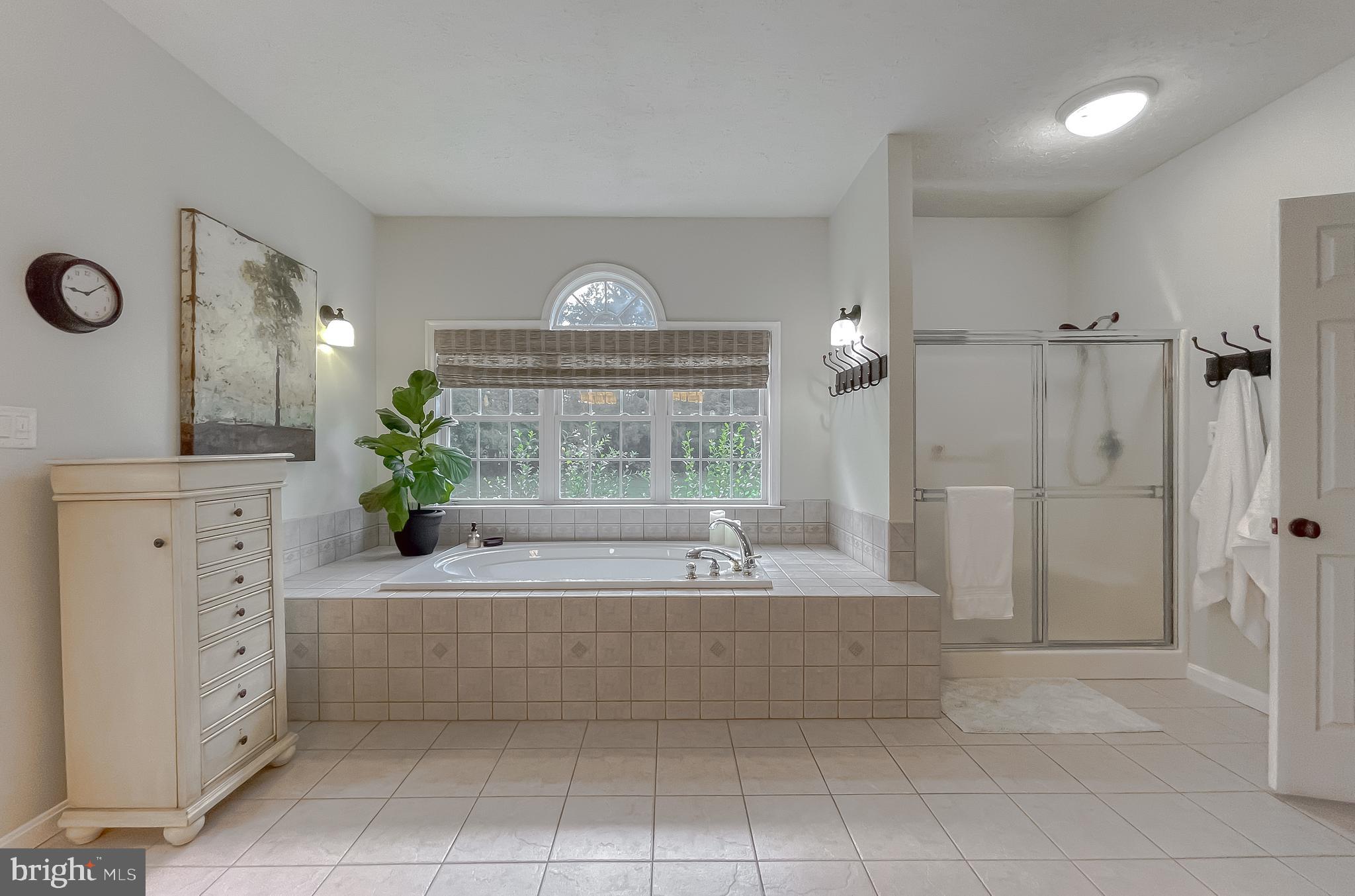 MAGNOLIA ISLE - Residential