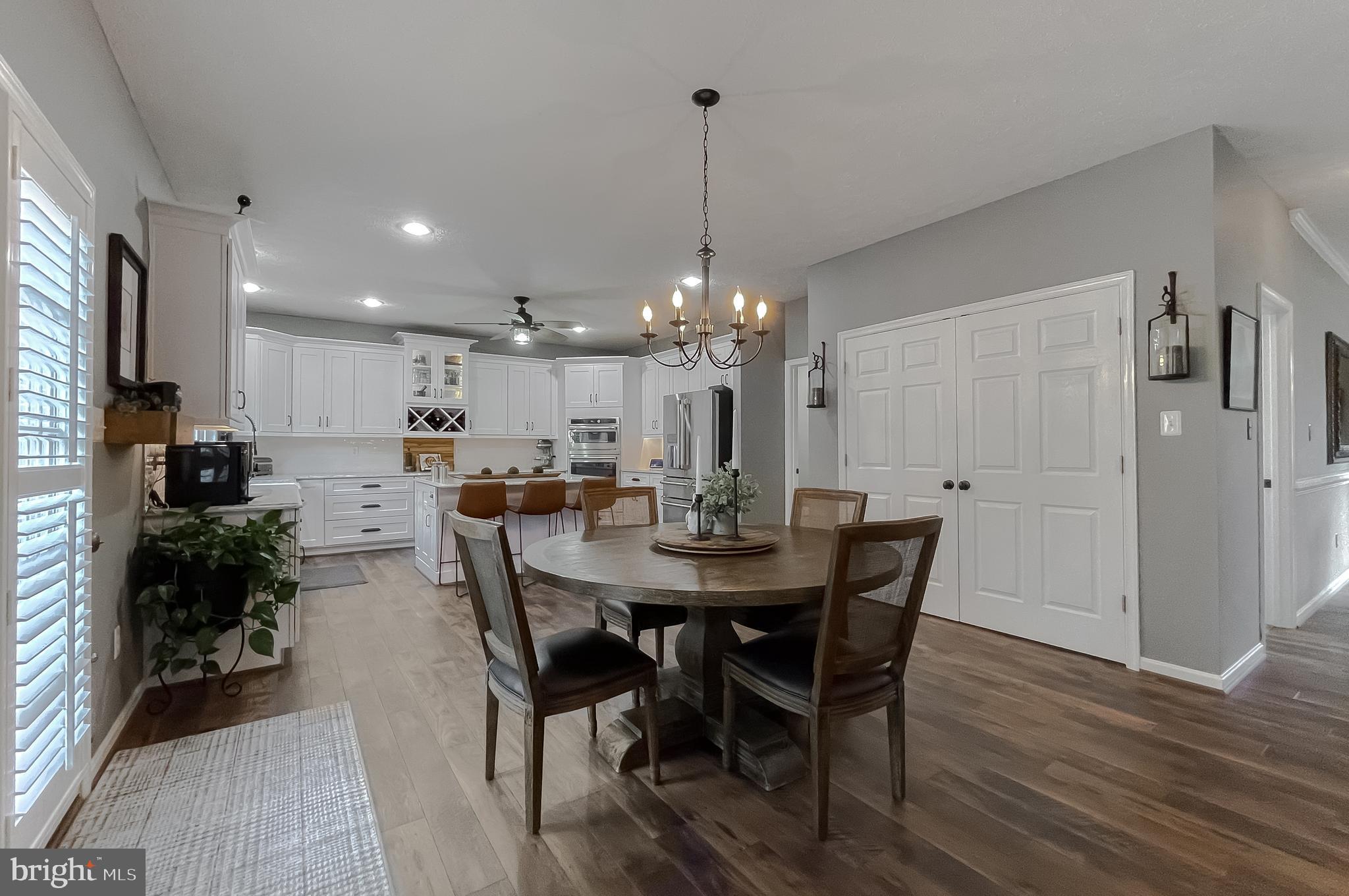 MAGNOLIA ISLE - Residential