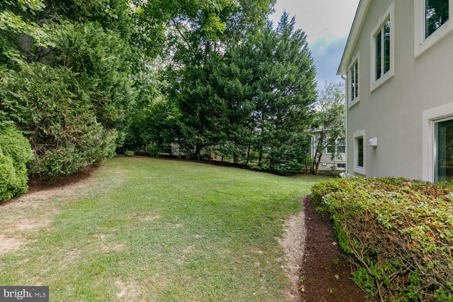 STRATTON WOODS - Residential