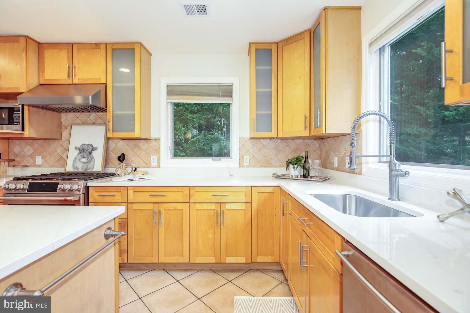 STRATTON WOODS - Residential