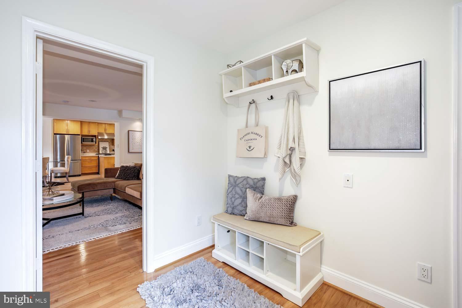 STRATTON WOODS - Residential