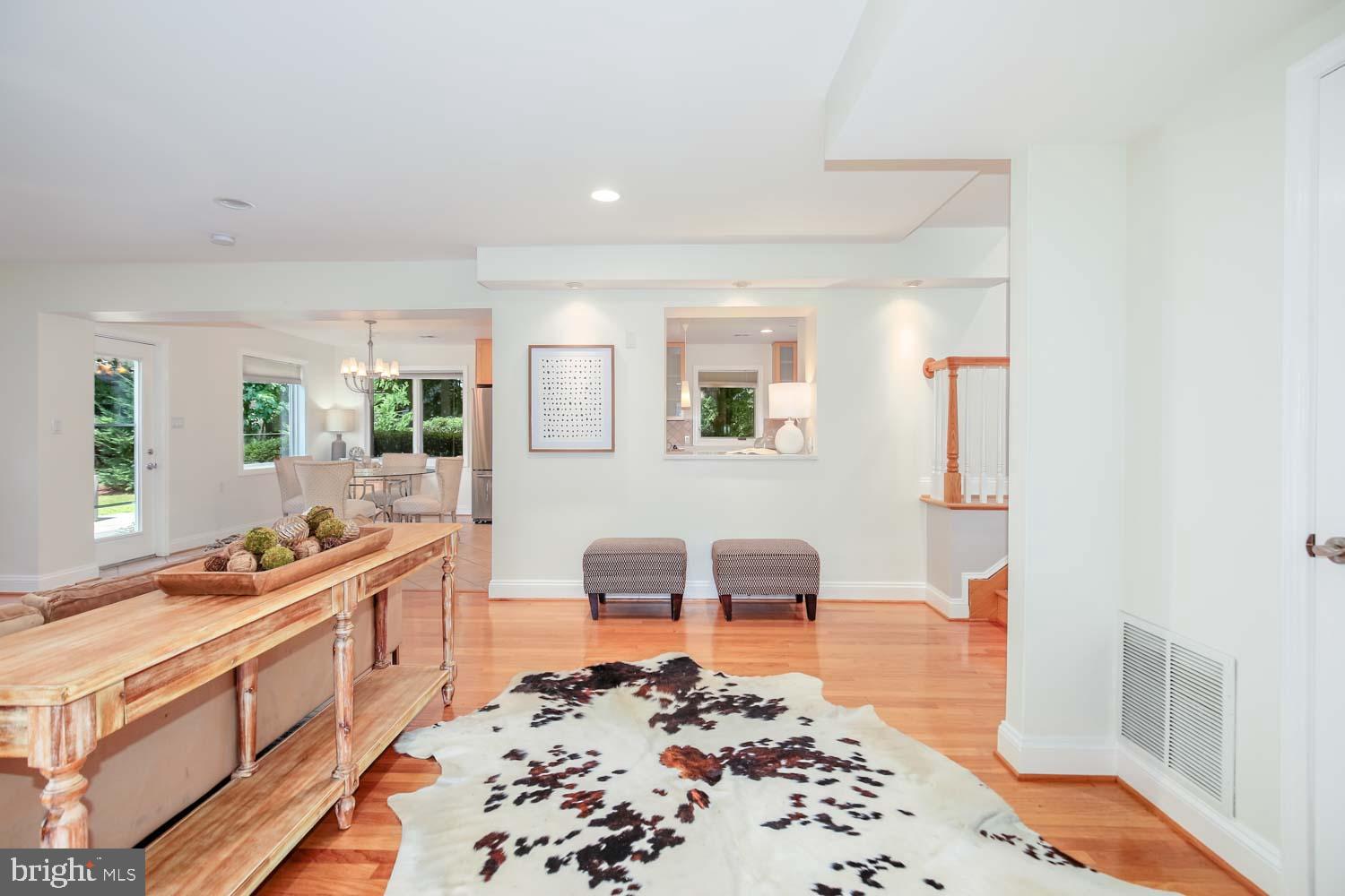 STRATTON WOODS - Residential