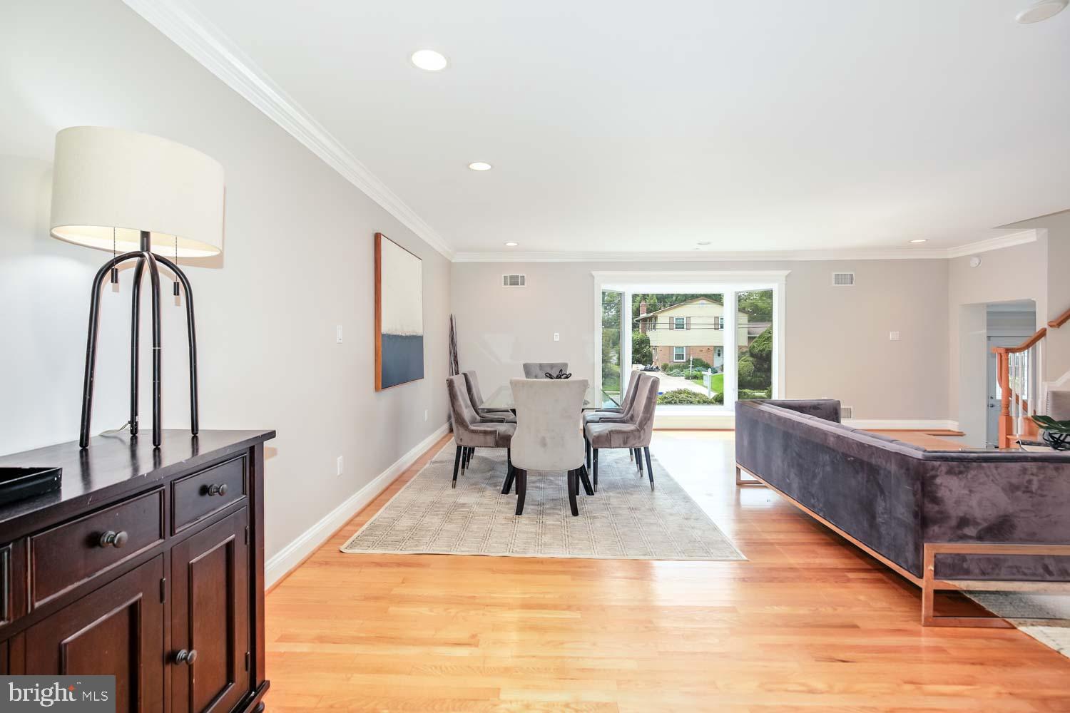 STRATTON WOODS - Residential