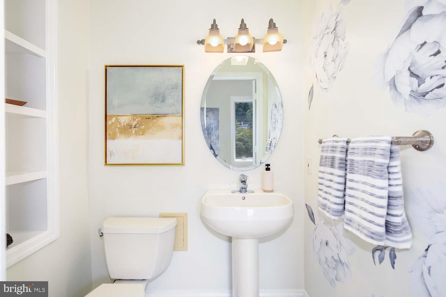 STRATTON WOODS - Residential