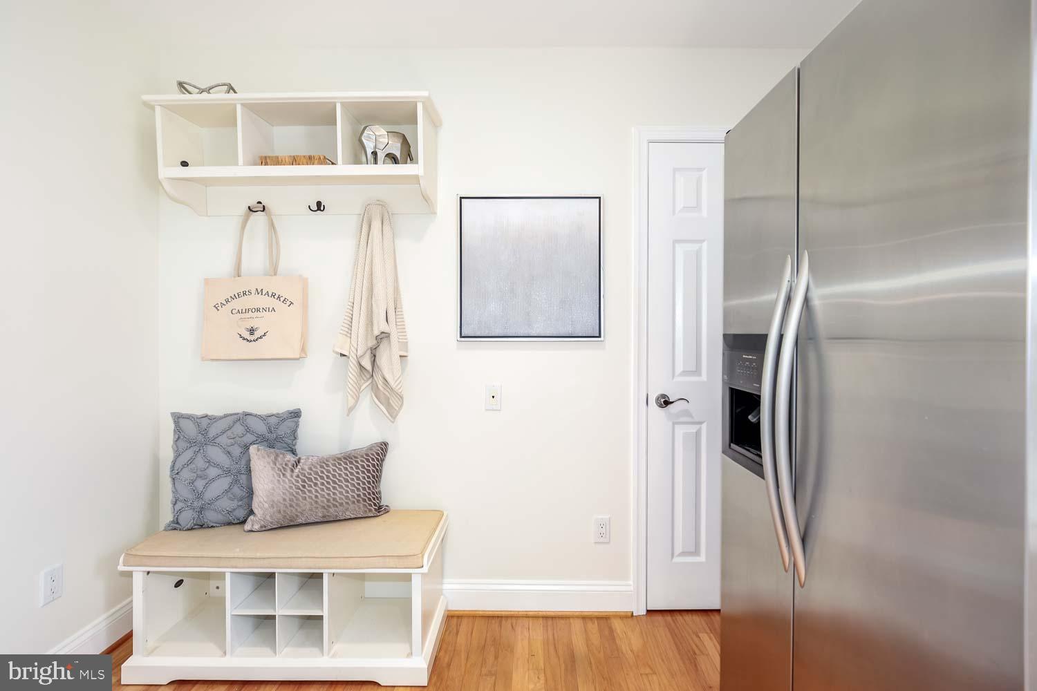 STRATTON WOODS - Residential