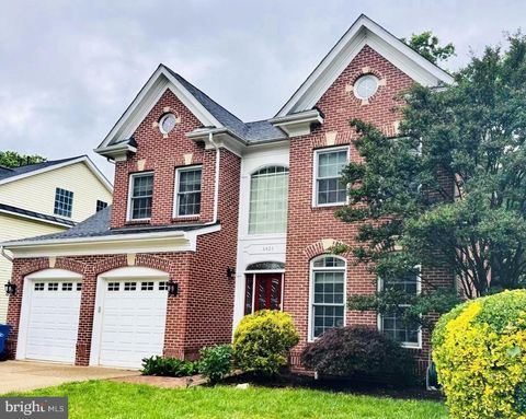 6424 SOUTH STREET FALLS CHURCH VA 22042