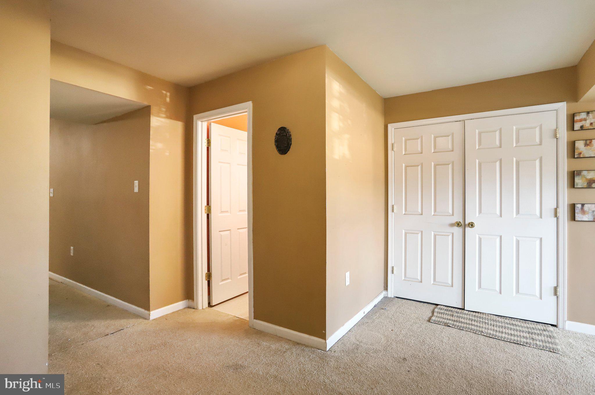 MANOR PARK - Residential