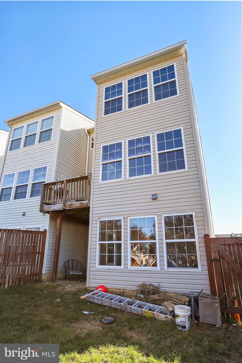 MANOR PARK - Residential