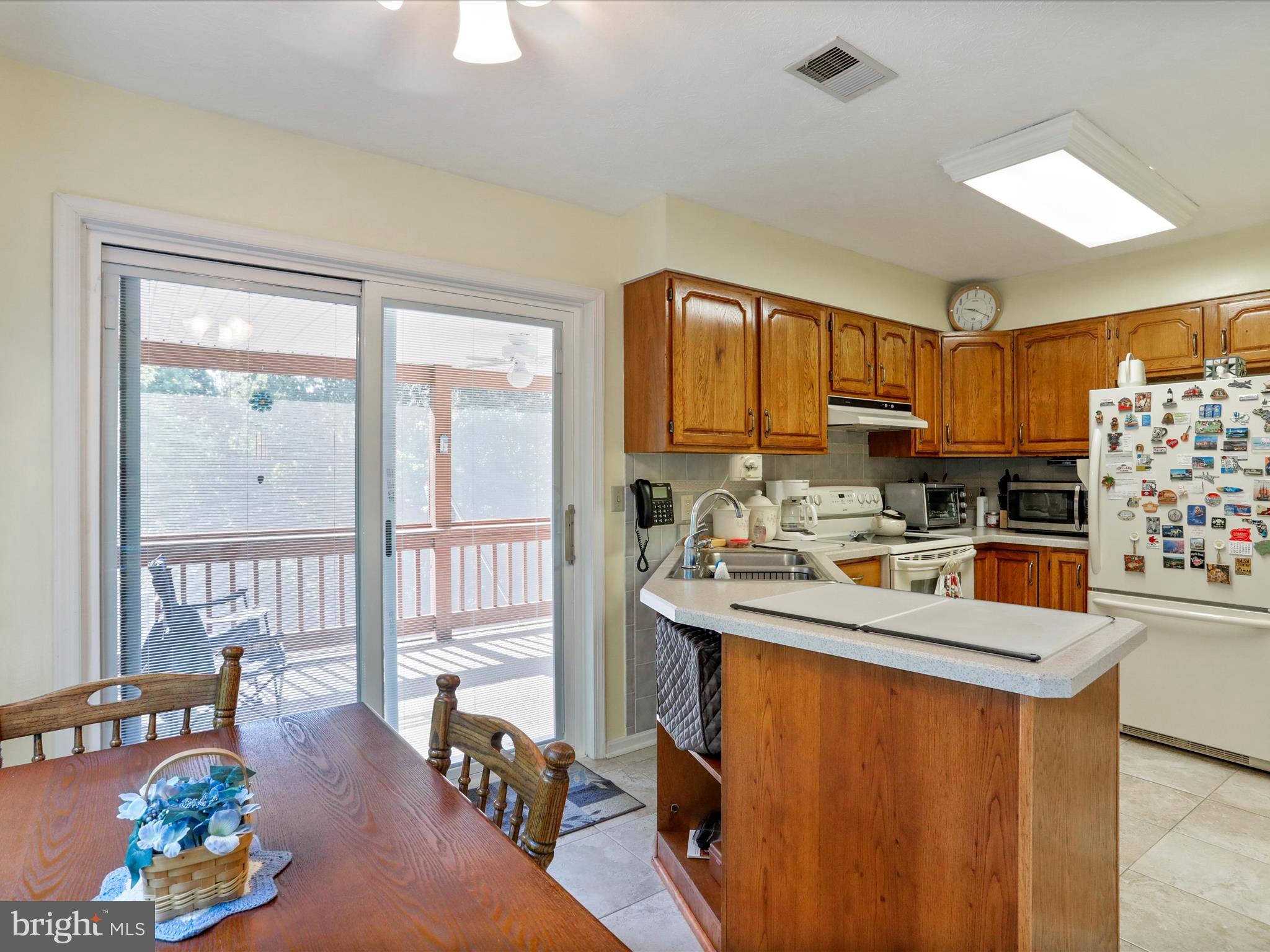 CRYSTAL VALLEY ESTATES - Residential