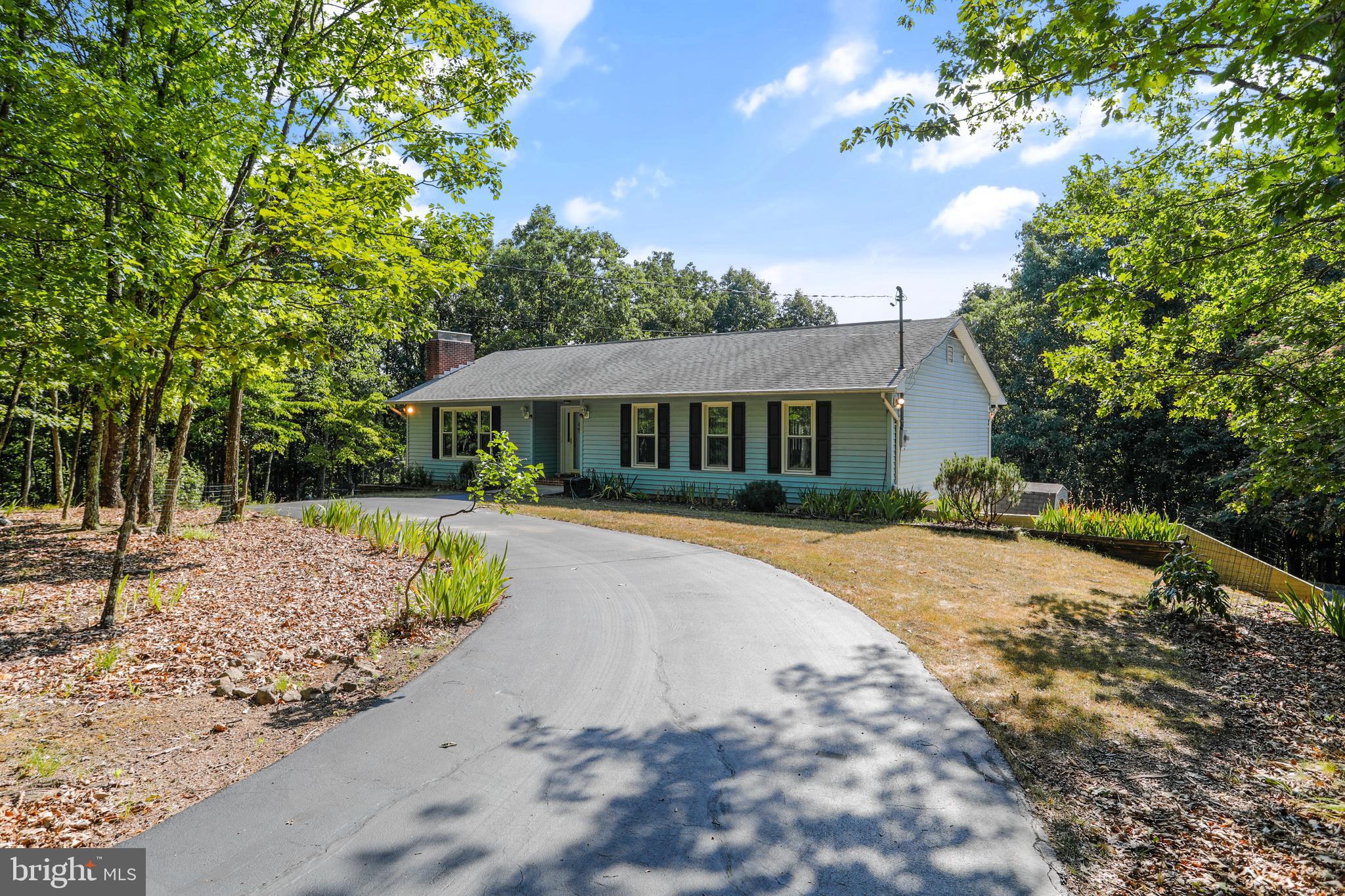 CRYSTAL VALLEY ESTATES - Residential