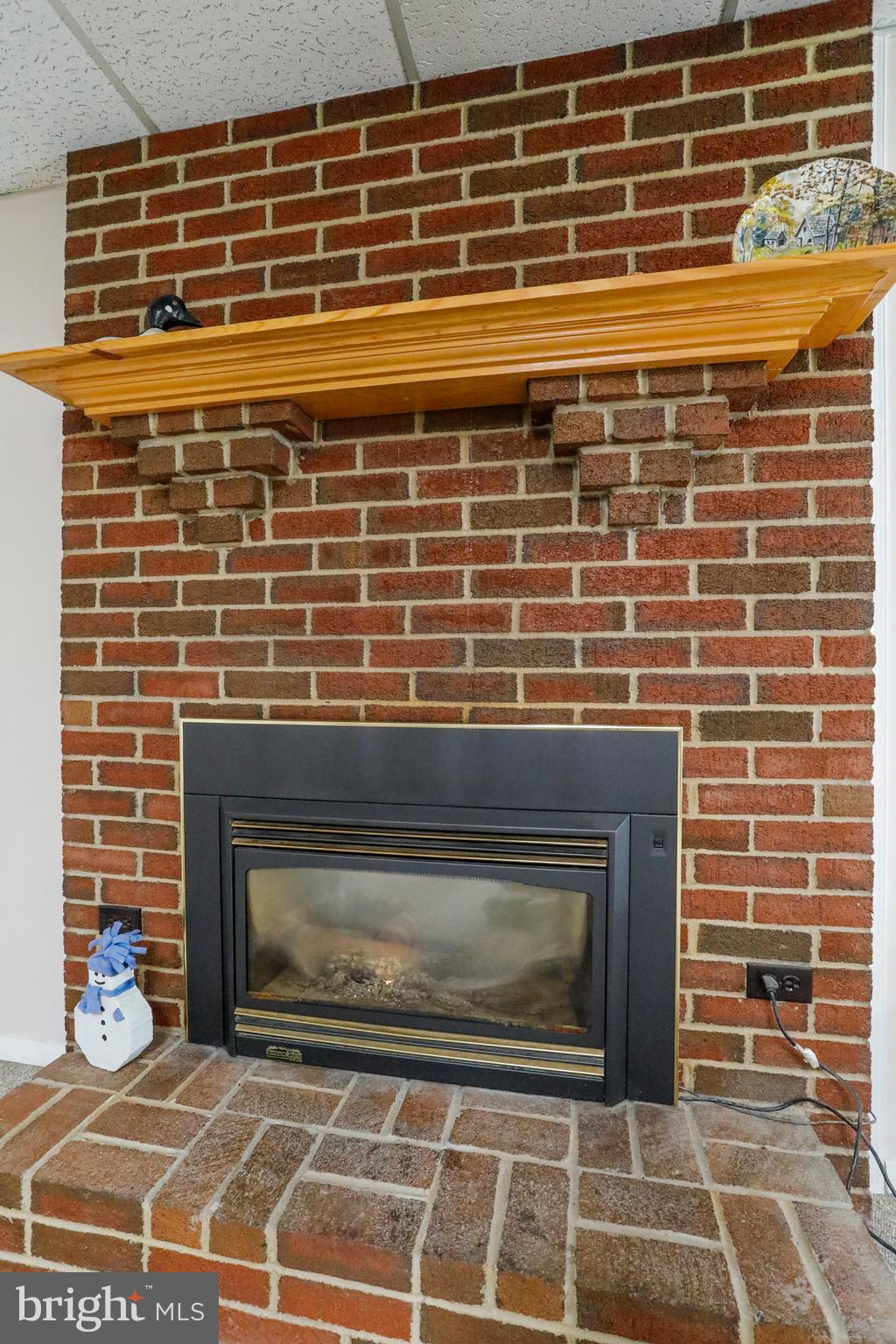 CRYSTAL VALLEY ESTATES - Residential