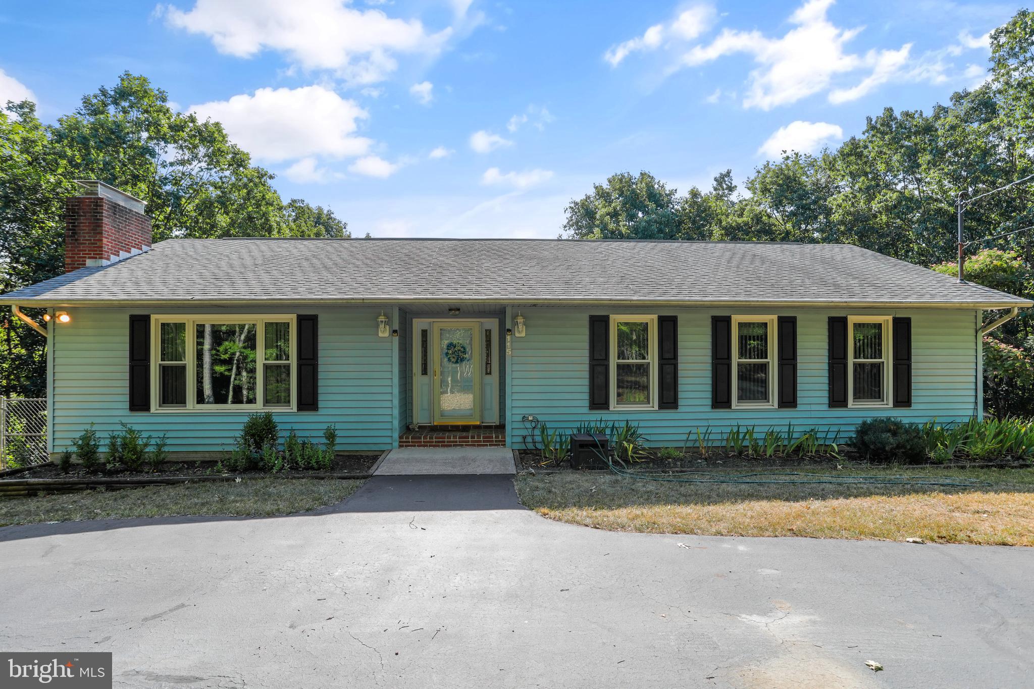 CRYSTAL VALLEY ESTATES - Residential