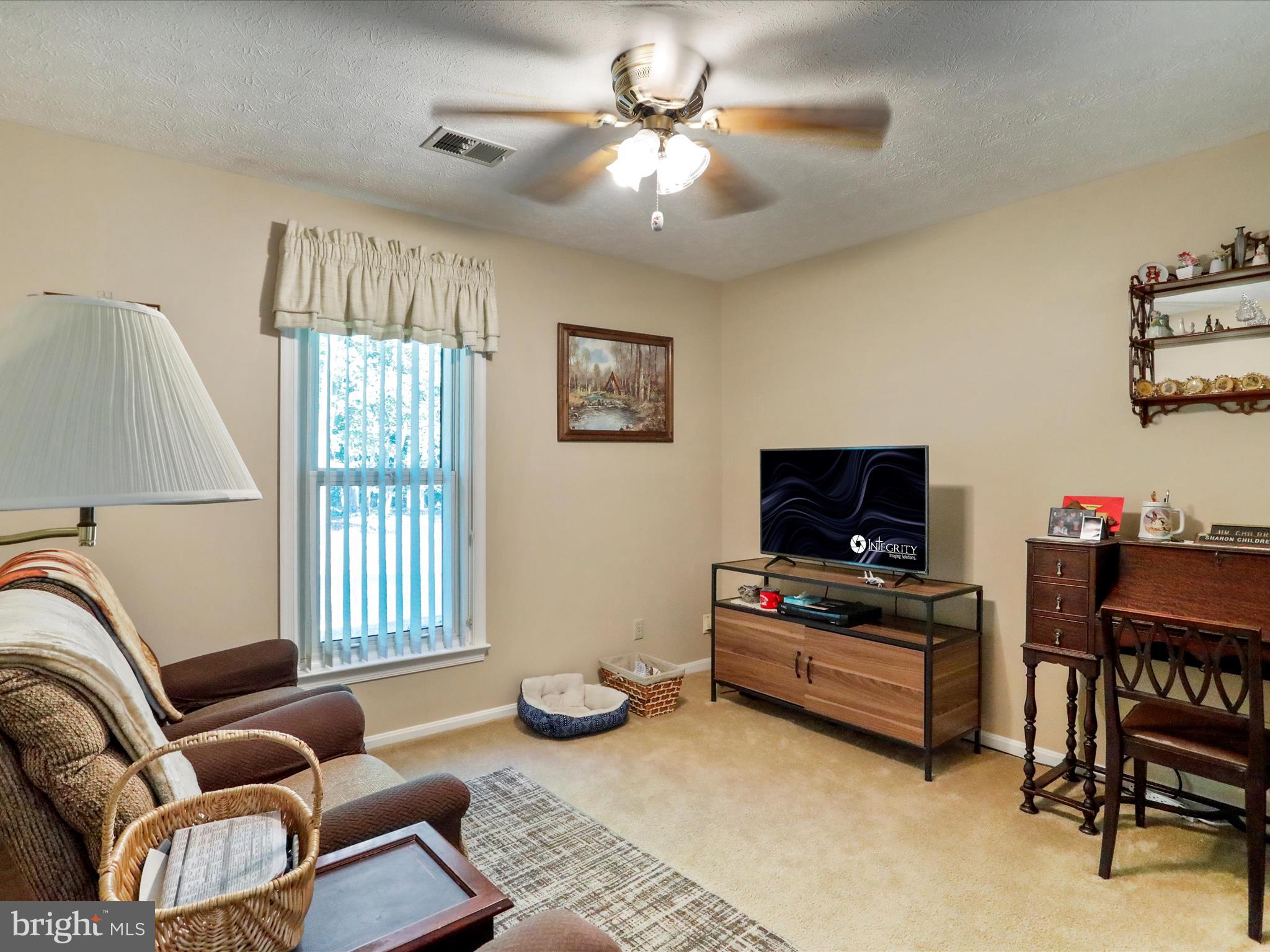 CRYSTAL VALLEY ESTATES - Residential