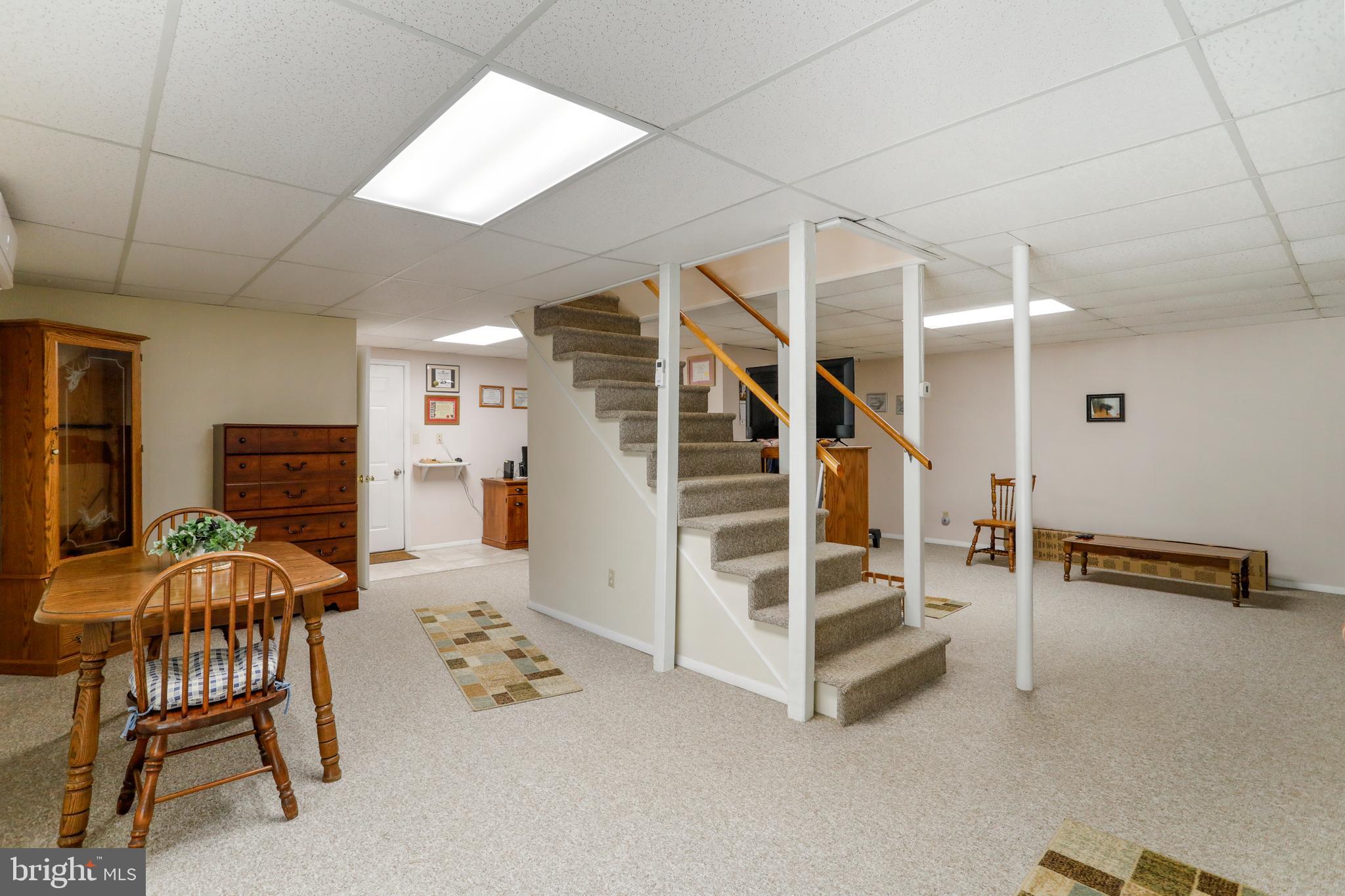 CRYSTAL VALLEY ESTATES - Residential