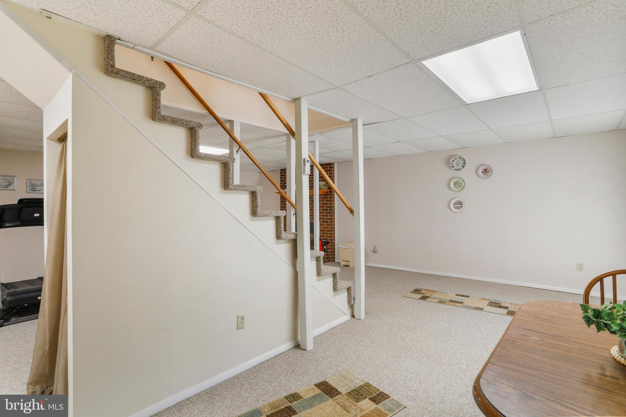 CRYSTAL VALLEY ESTATES - Residential