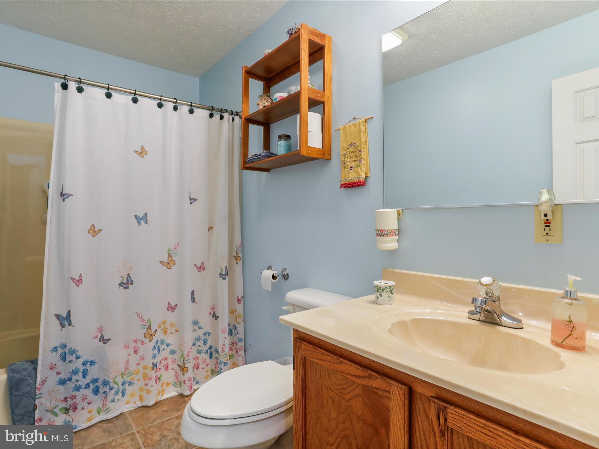 CRYSTAL VALLEY ESTATES - Residential