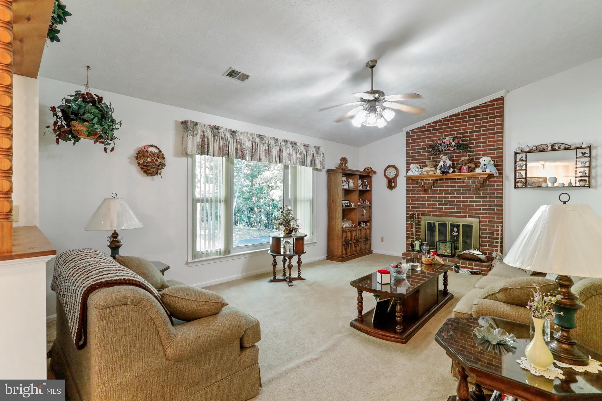 CRYSTAL VALLEY ESTATES - Residential