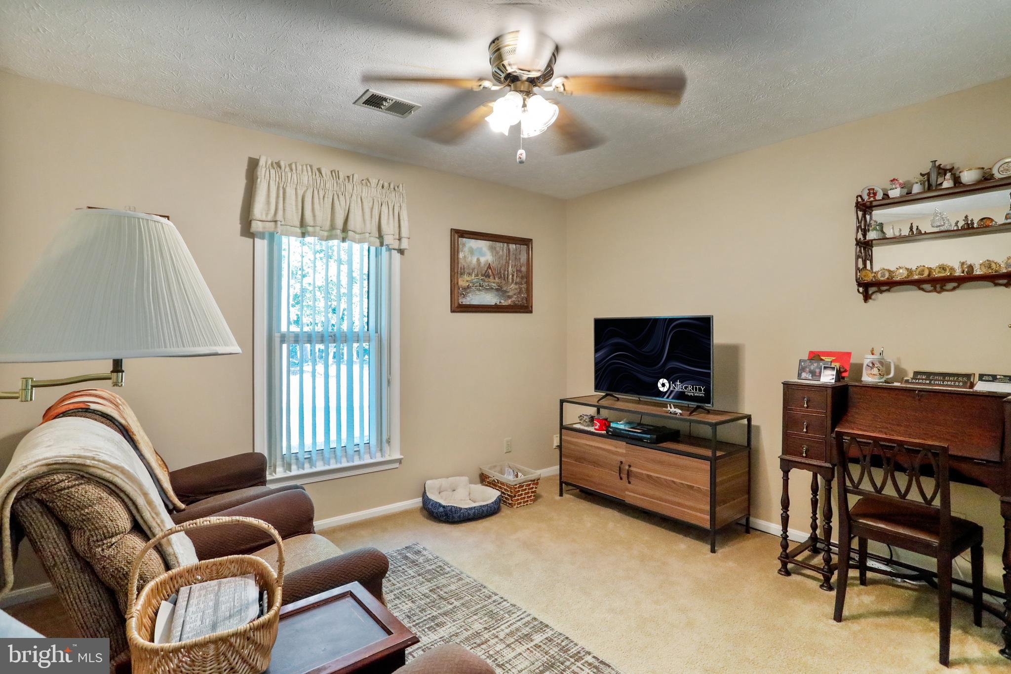 CRYSTAL VALLEY ESTATES - Residential