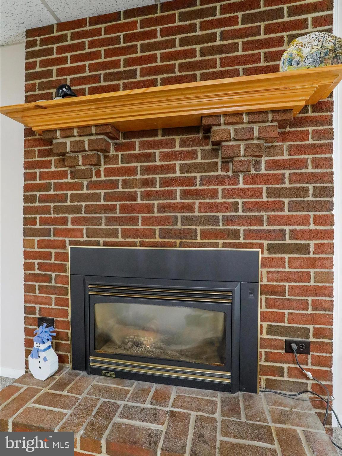 CRYSTAL VALLEY ESTATES - Residential