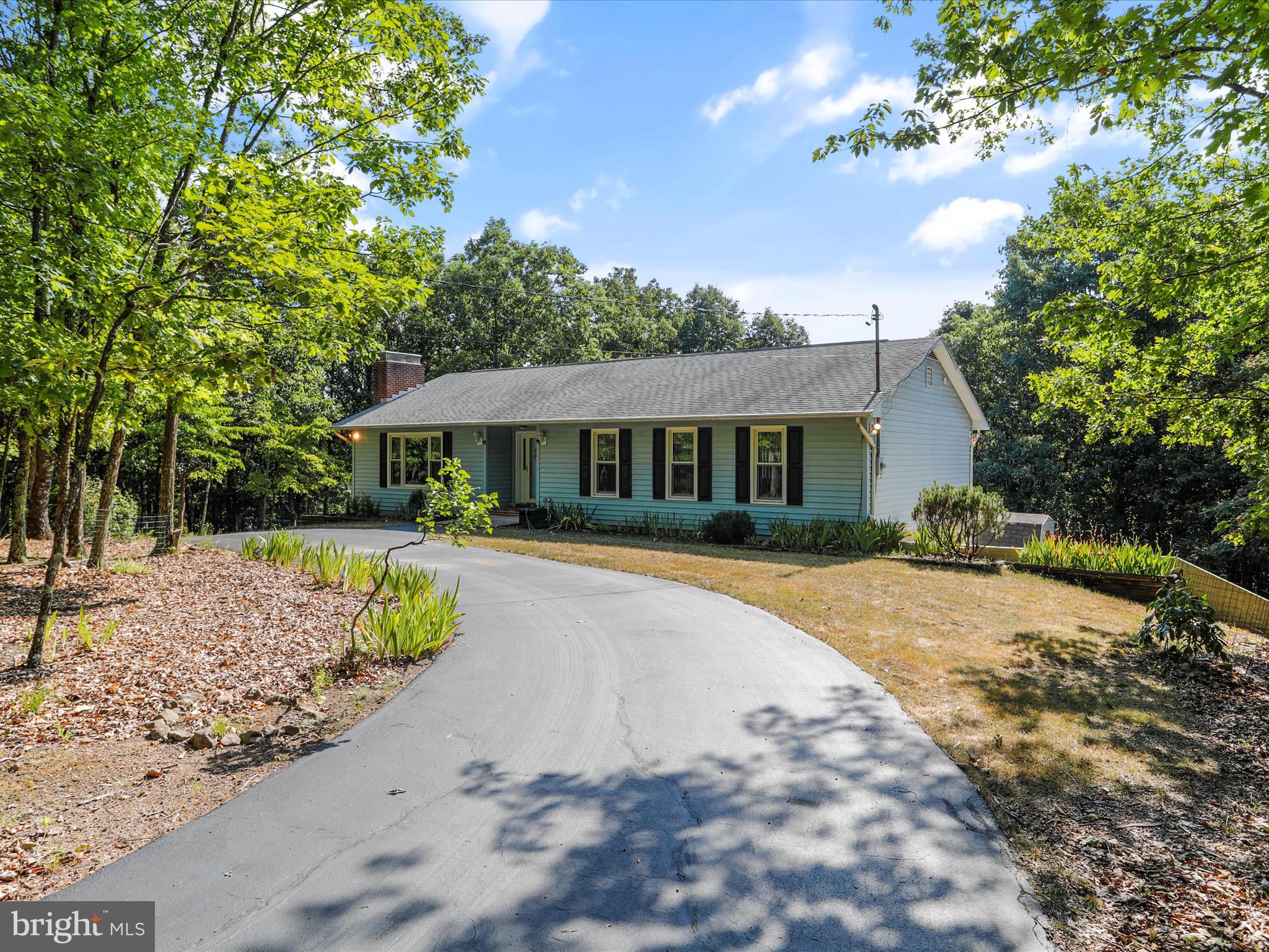 CRYSTAL VALLEY ESTATES - Residential