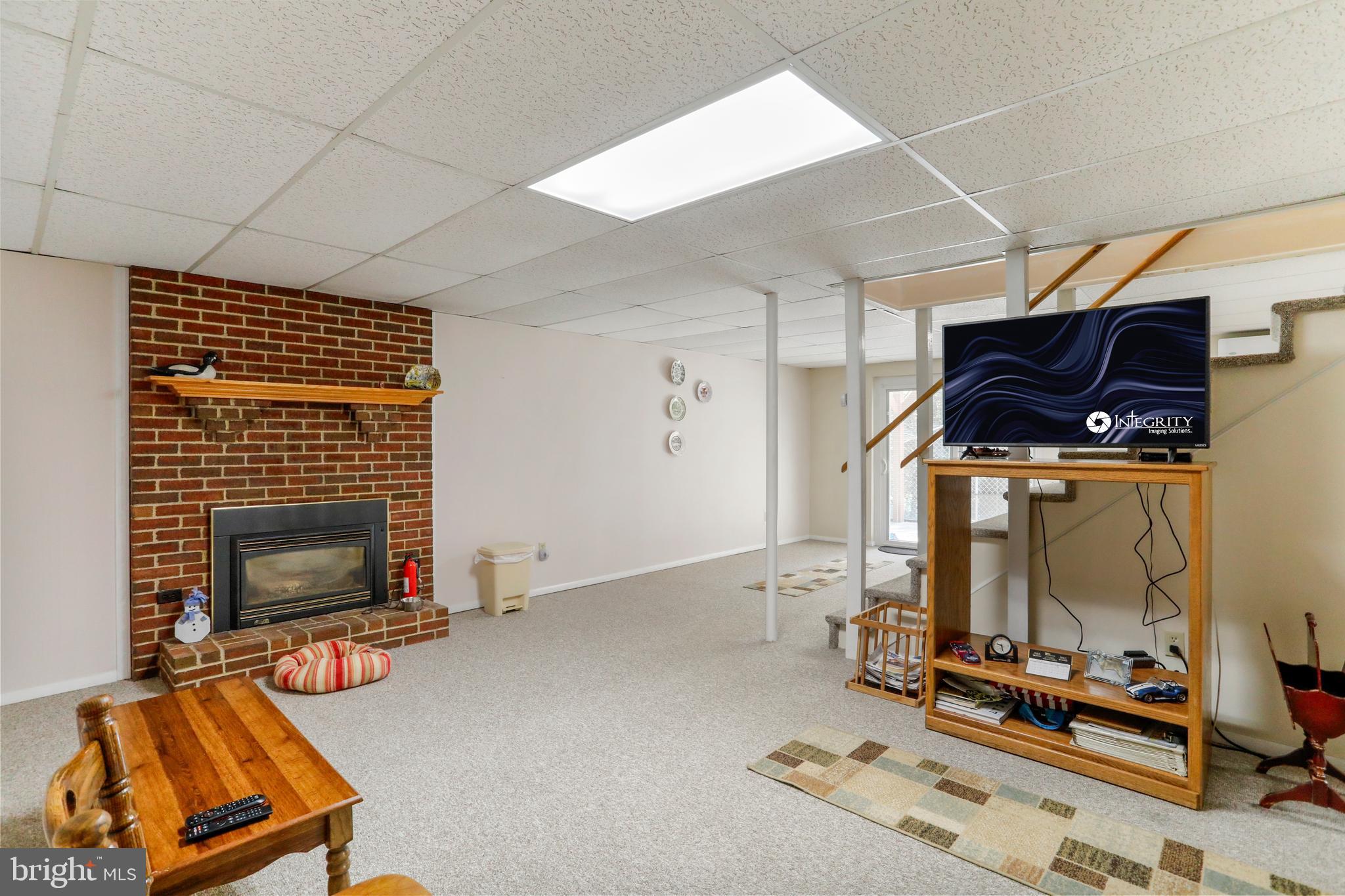 CRYSTAL VALLEY ESTATES - Residential