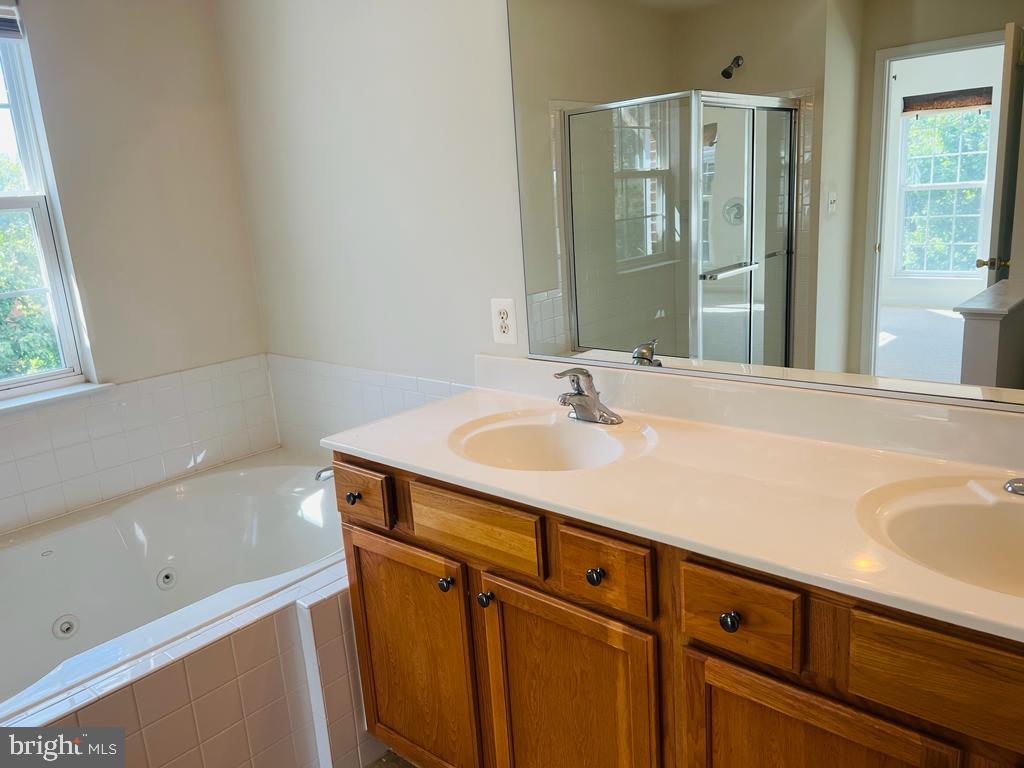 TASKERS CHANCE - Residential Lease