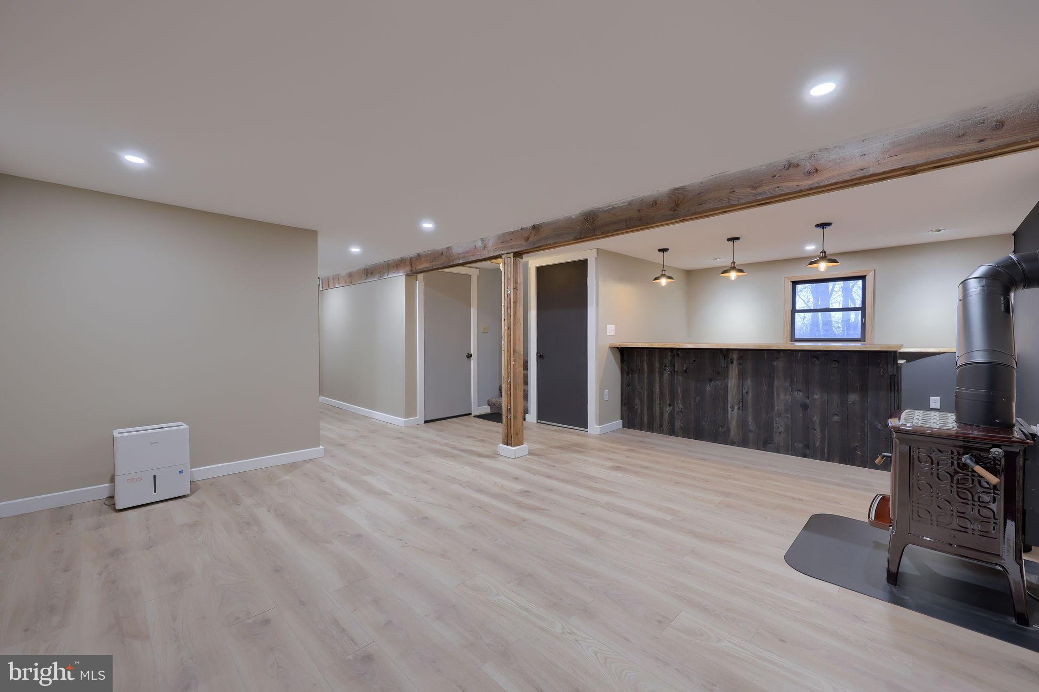 CORNWALL BOROUGH - Residential