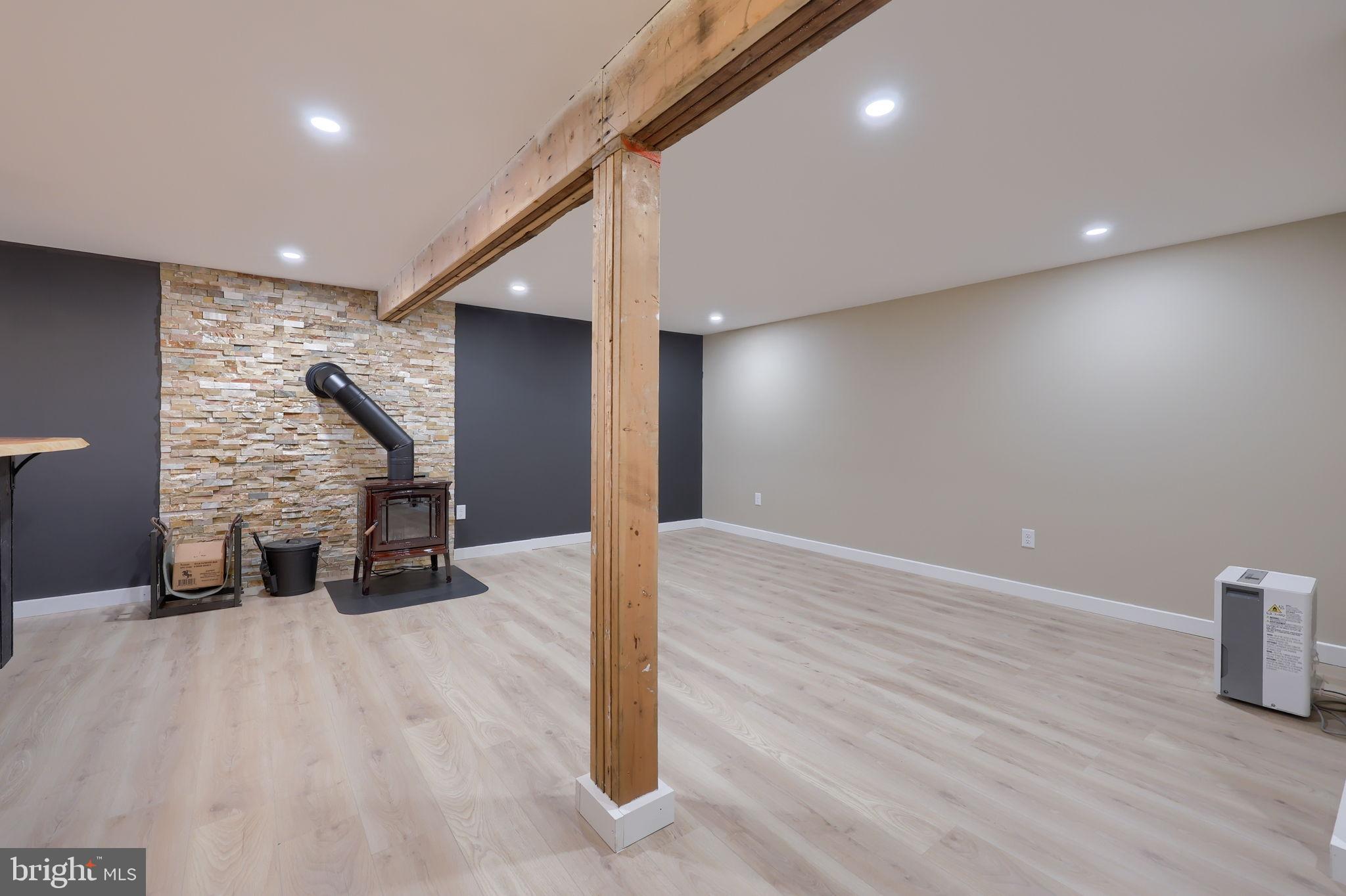 CORNWALL BOROUGH - Residential