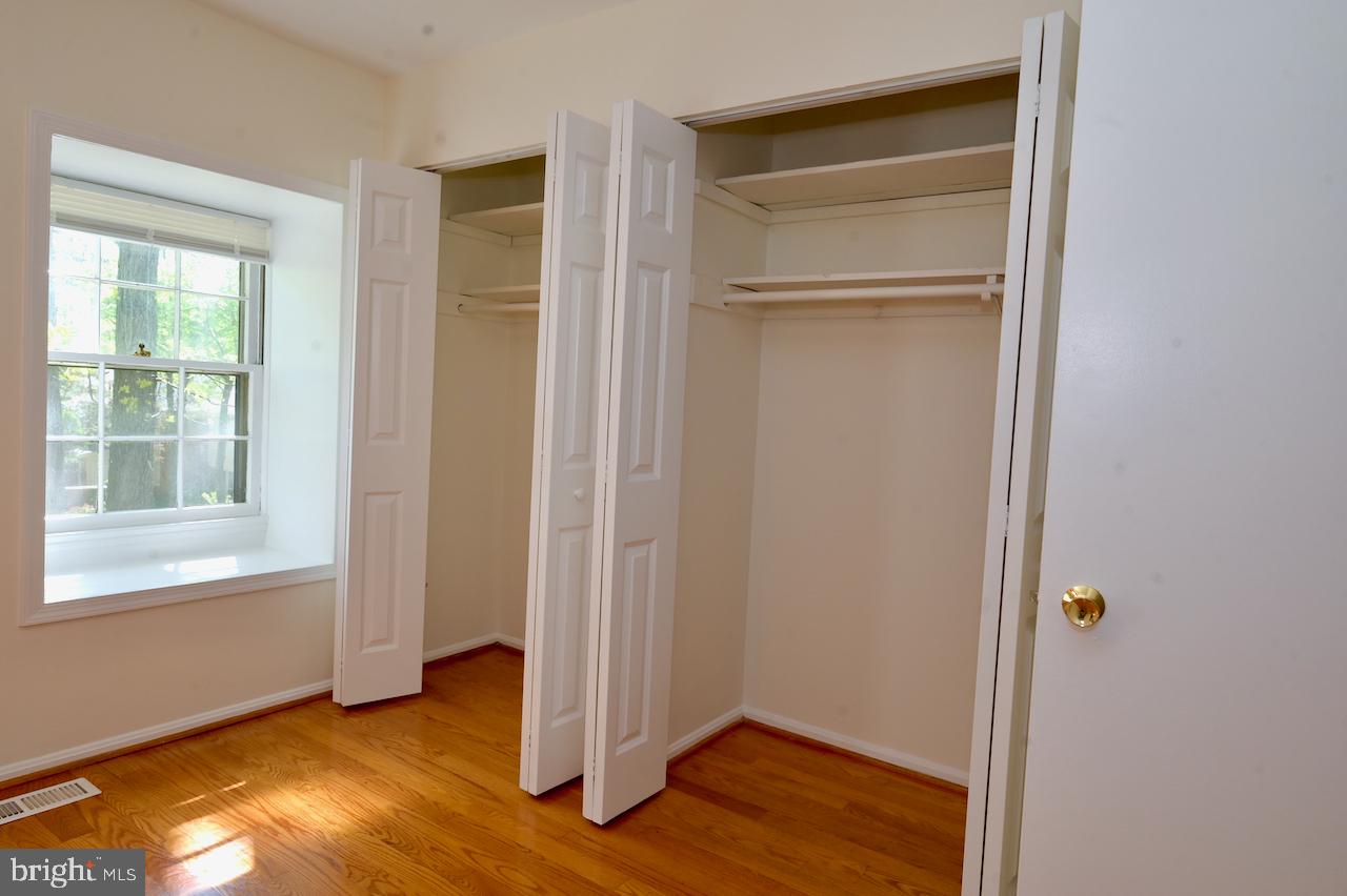 862 AZALEA DRIVE 20-862