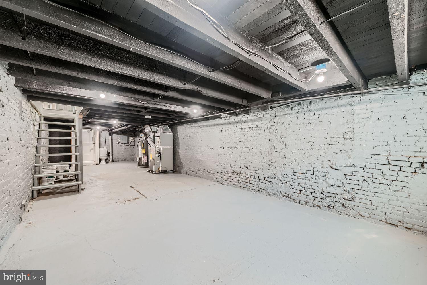 PIGTOWN HISTORIC DISTRICT - Residential Lease