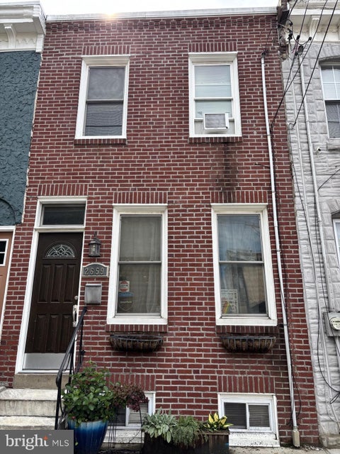 Townhouse For Rent - 2659 Sepviva Street<br/> Philadelphia County, PHILADELPHIA, PA 19125
