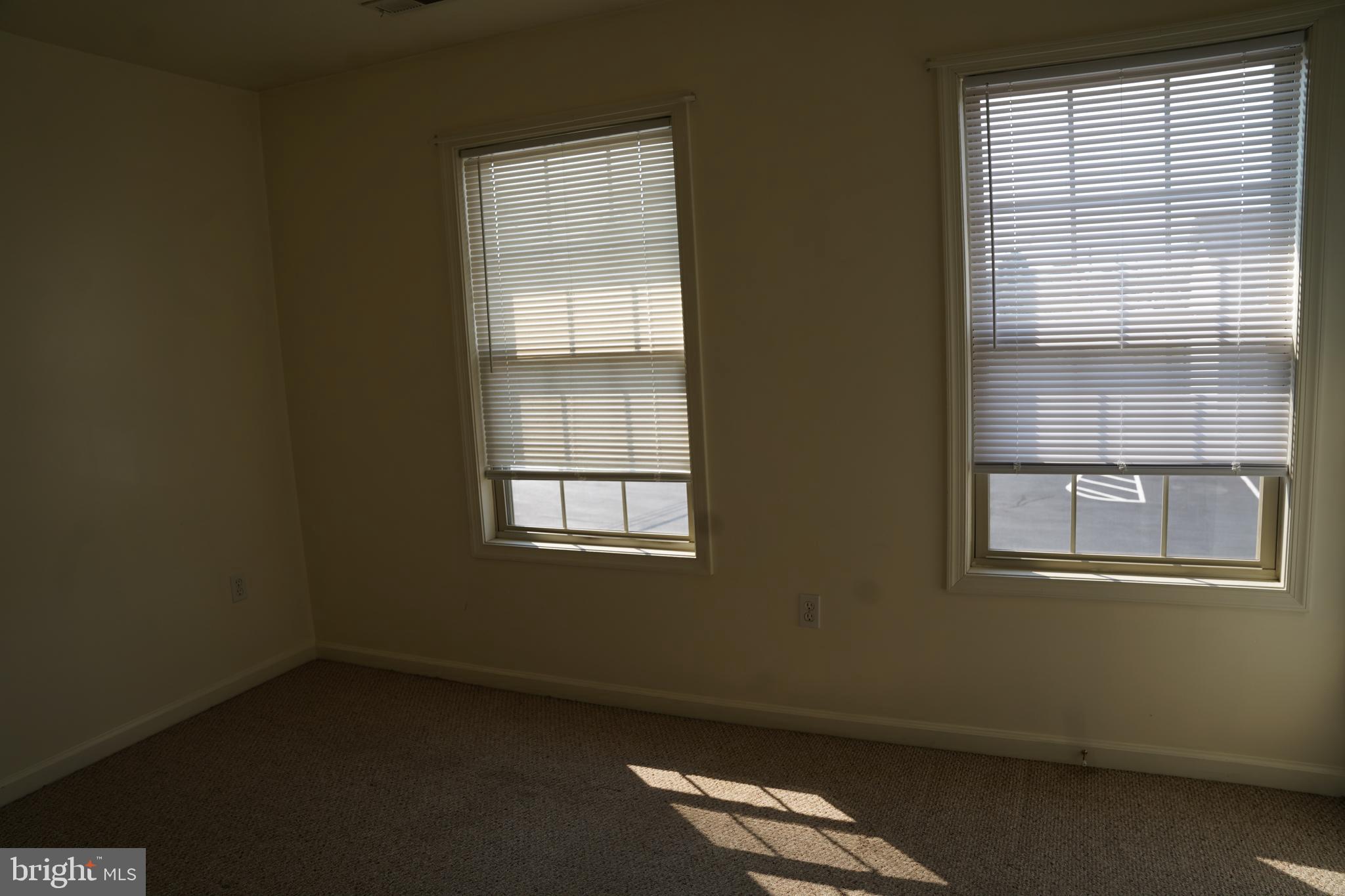 SULPHUR SPRINGS TOWNHOMES - Residential Lease