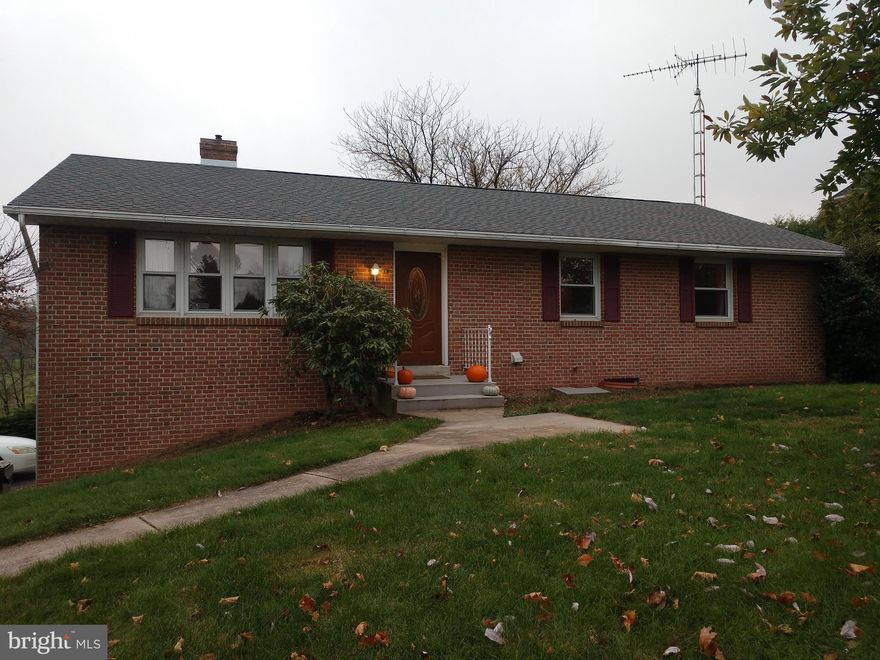 Just reduced! Schedule a showing to see this move in ready Rancher with full finished walk out basement. House is located close to town, shopping and I-81. Home offers 3-4 bedrooms and 2.5 baths. Recent updates include a new roof in 2017, wood floors, heat pump and kitchen appliances.  Motivated seller.