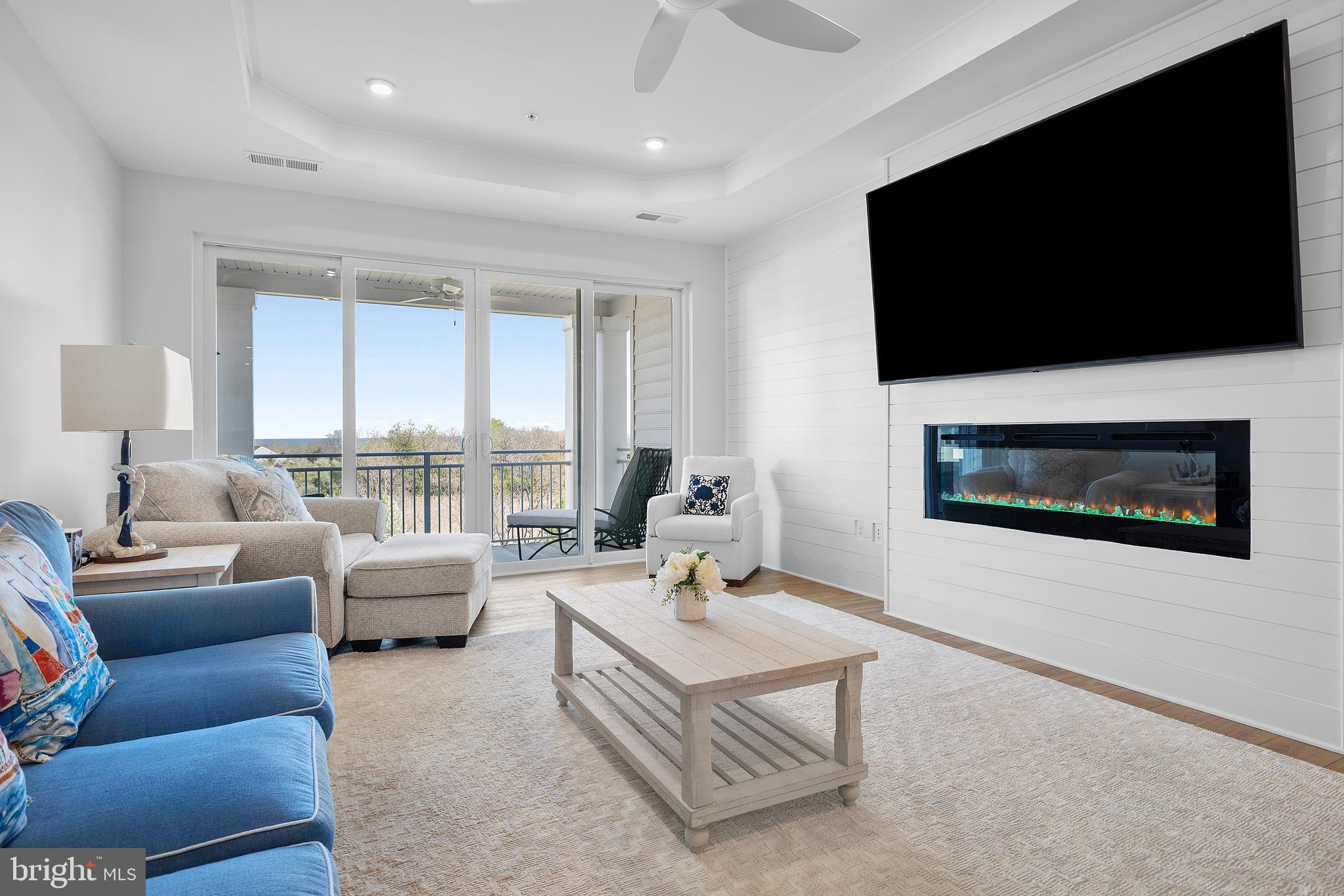 FOUR SEASONS AT KENT ISLAND - Residential