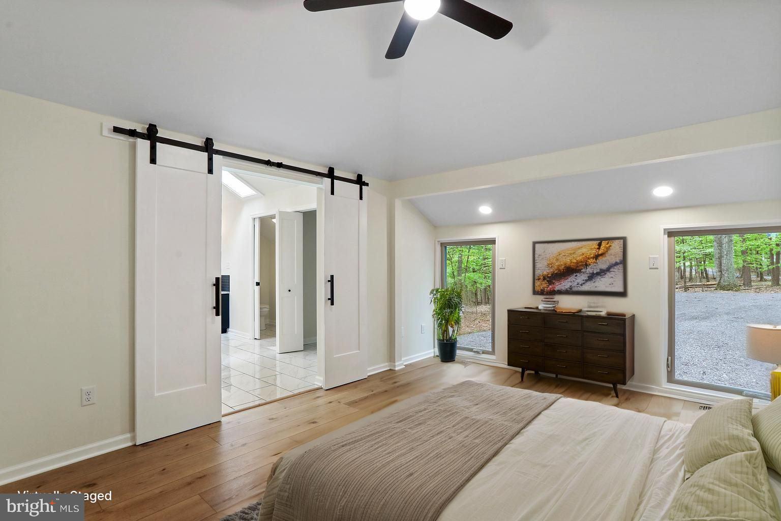 THE WOODS - Residential