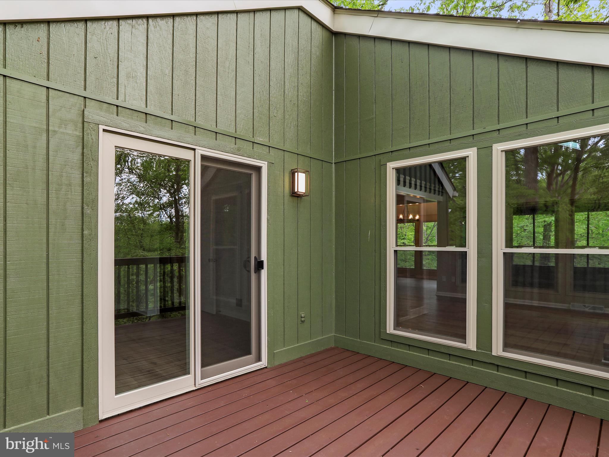 THE WOODS - Residential