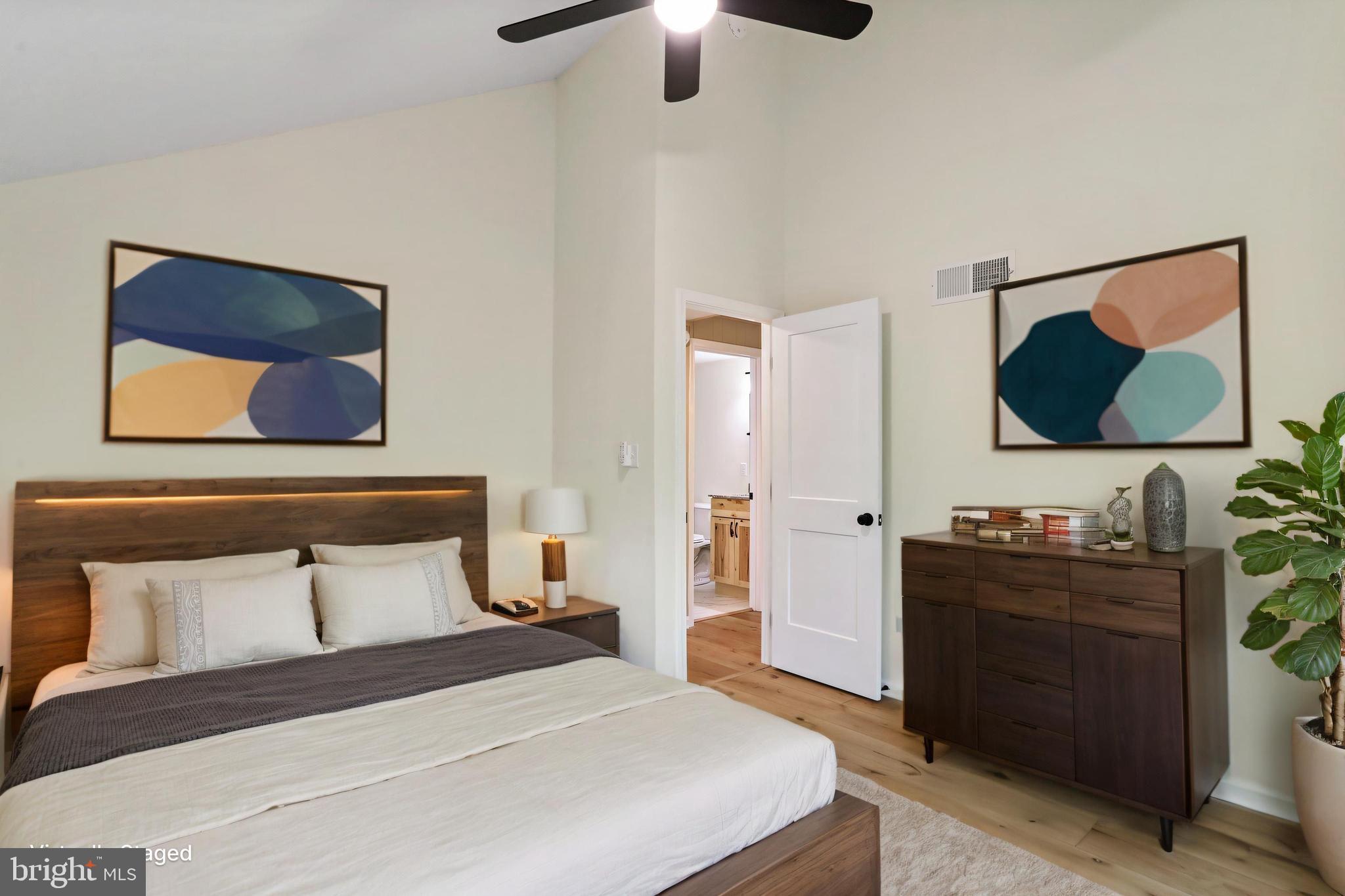 THE WOODS - Residential