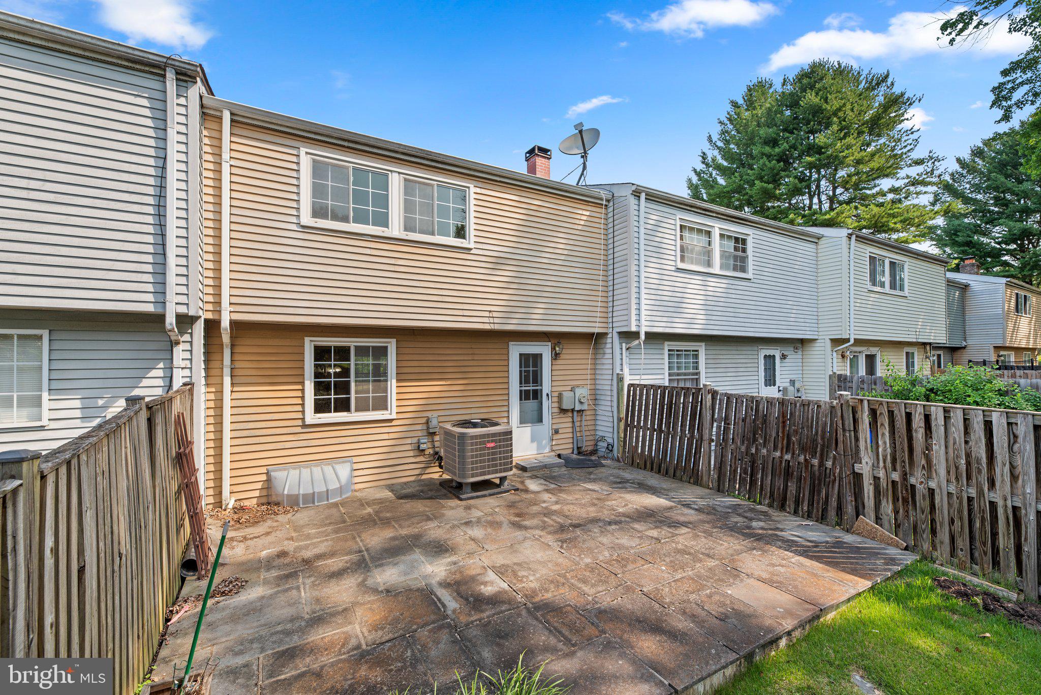 CHARLENE - Residential