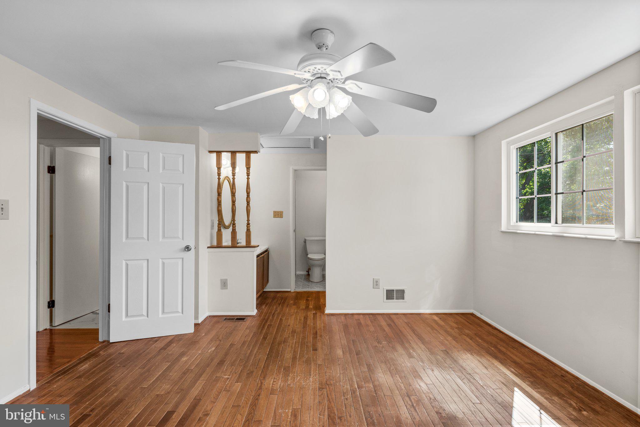 CHARLENE - Residential